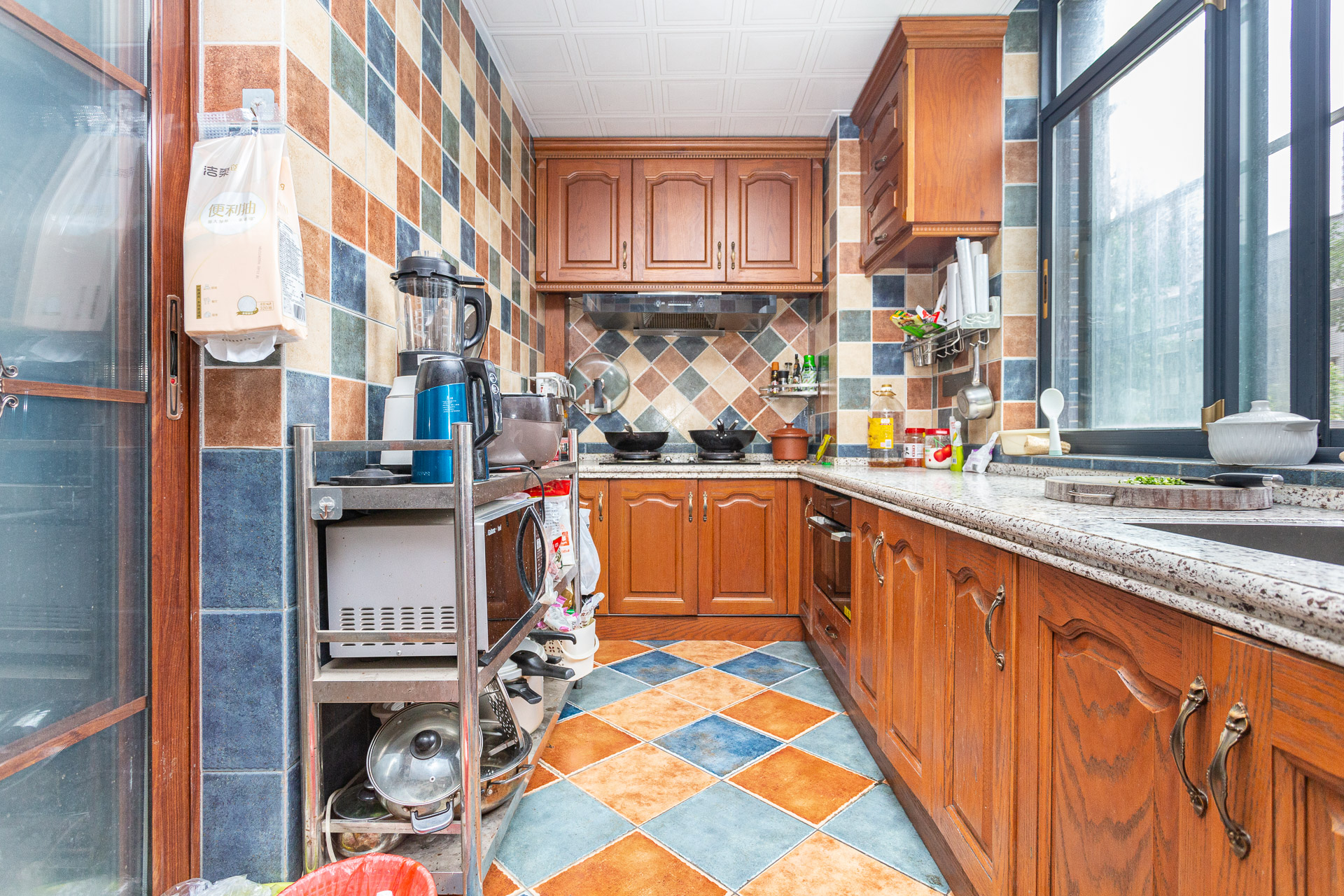 双盈卧龙湾 3室2厅2卫 99.8万 双盈卧龙湾 3室2厅2卫 99.8万厨房