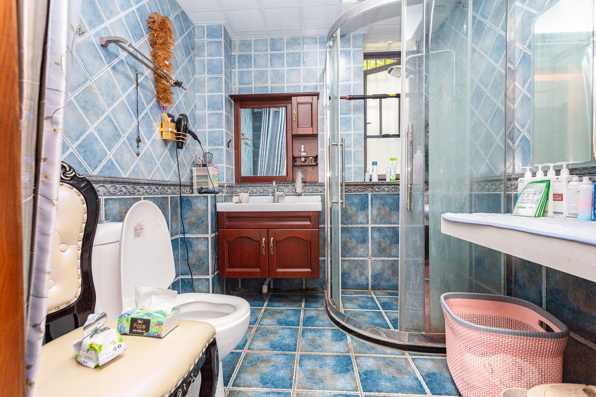 双盈卧龙湾 3室2厅2卫 99.8万 双盈卧龙湾 3室2厅2卫 99.8万卫生间