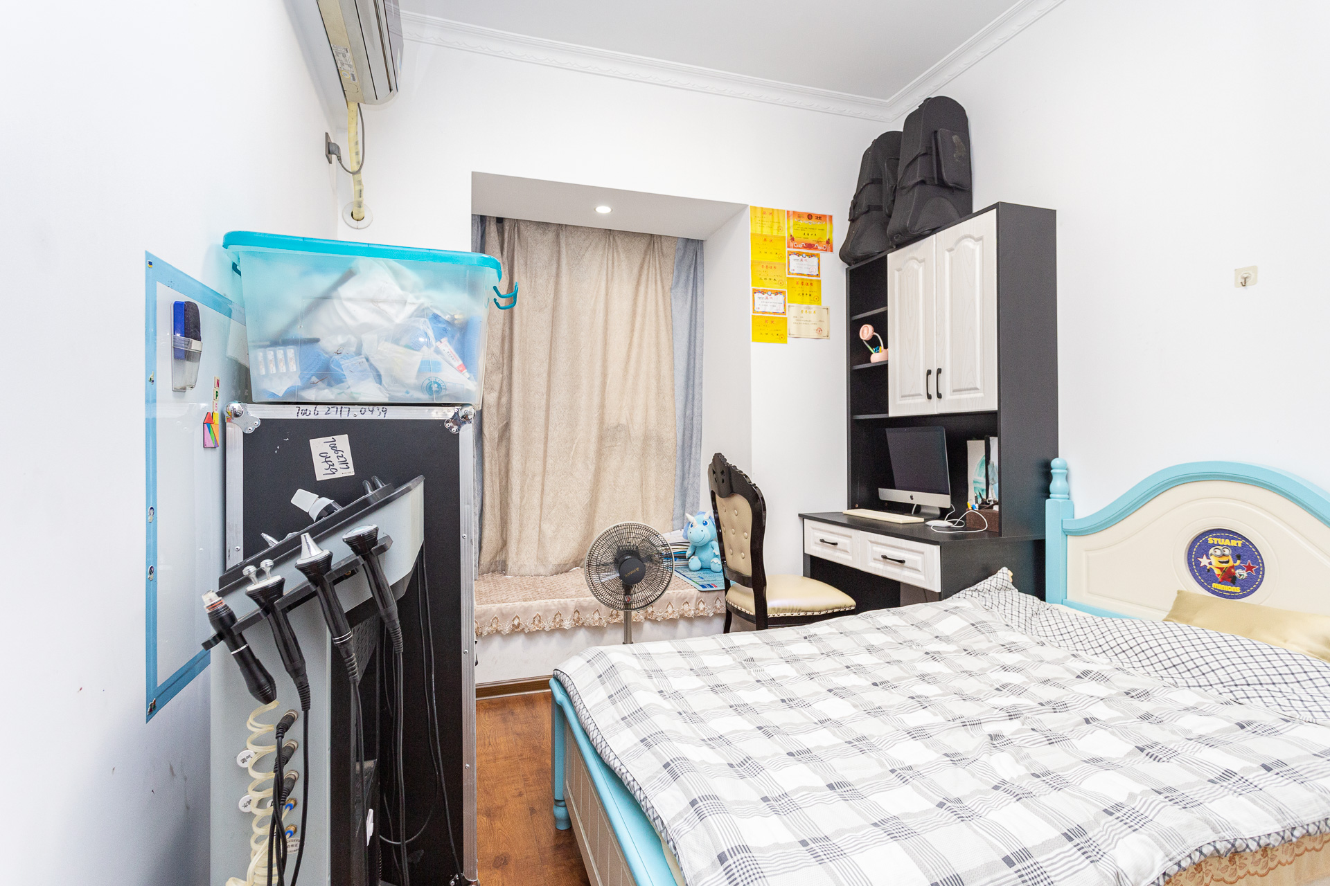 双盈卧龙湾 3室2厅2卫 99.8万 双盈卧龙湾 3室2厅2卫 99.8万卧室