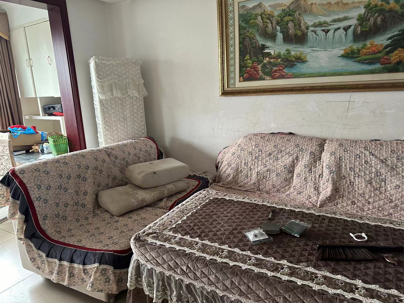 粮运大厦 0室0厅0卫 1200.00元/月 粮运大厦 0室0厅0卫 1200.00元/月室内图