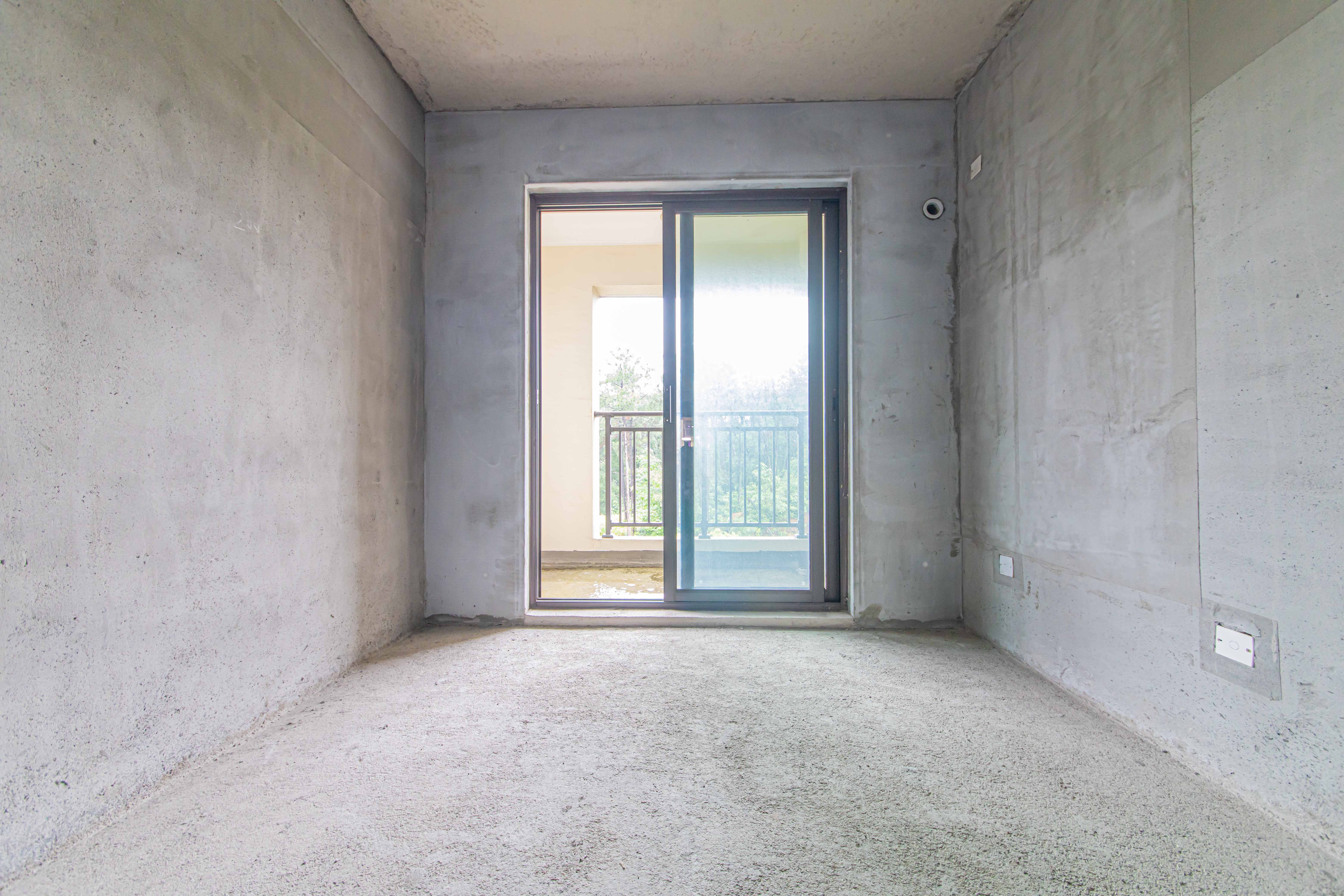 长沙美的梧桐庄园  4室2厅2卫   142.00万卧室