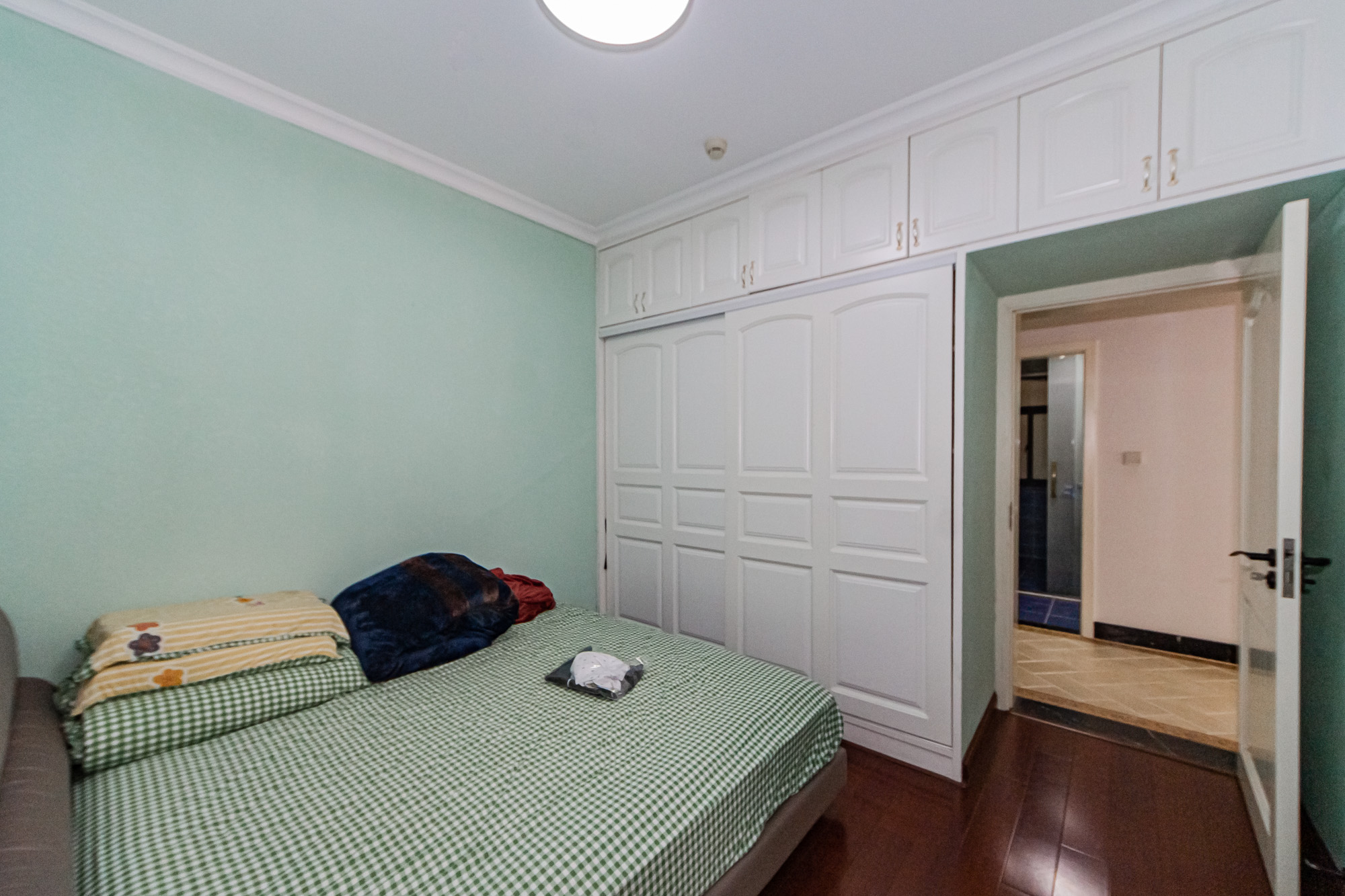 北辰三角洲E4区 3室2厅1卫 139.0万 北辰三角洲E4区 3室2厅1卫 139.0万卧室