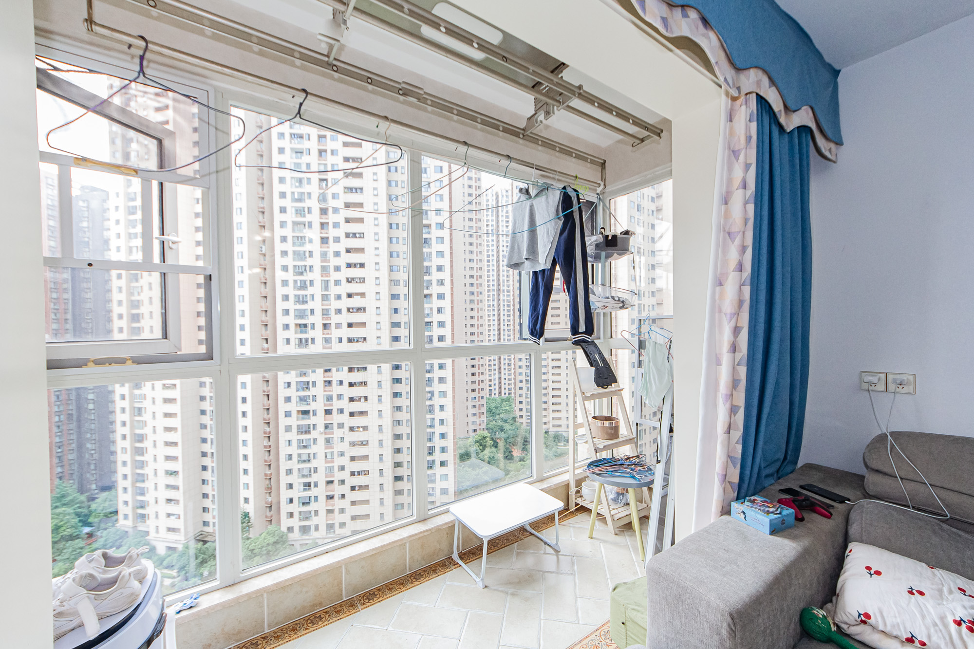 北辰三角洲E4区 3室2厅1卫 139.0万 北辰三角洲E4区 3室2厅1卫 139.0万阳台