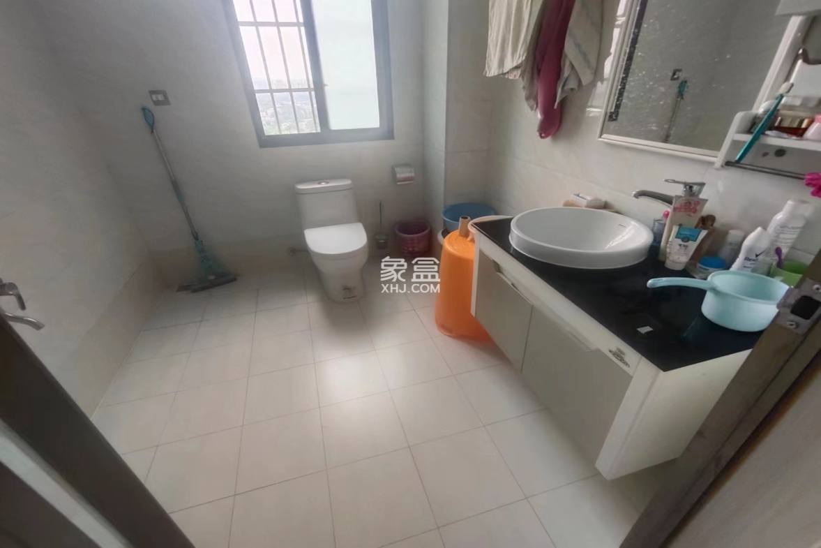 莱茵小镇 3室2厅2卫 54.8万 莱茵小镇 3室2厅2卫 54.8万室内图