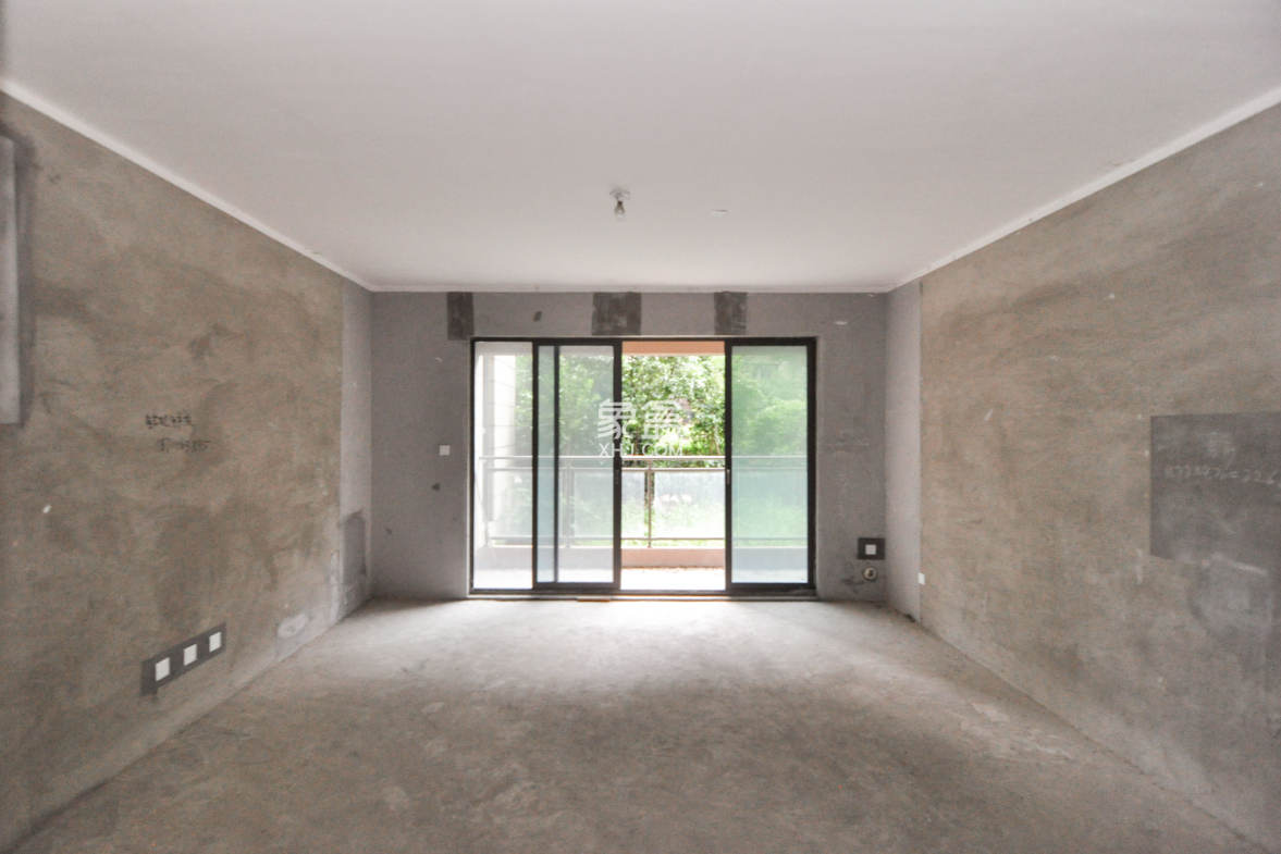 佳兆业云顶梅溪湖(佳兆业梅溪荟)  4室2厅2卫    360.0万 佳兆业云顶梅溪湖(佳兆业梅溪荟)  4室2厅2卫    360.0万客厅