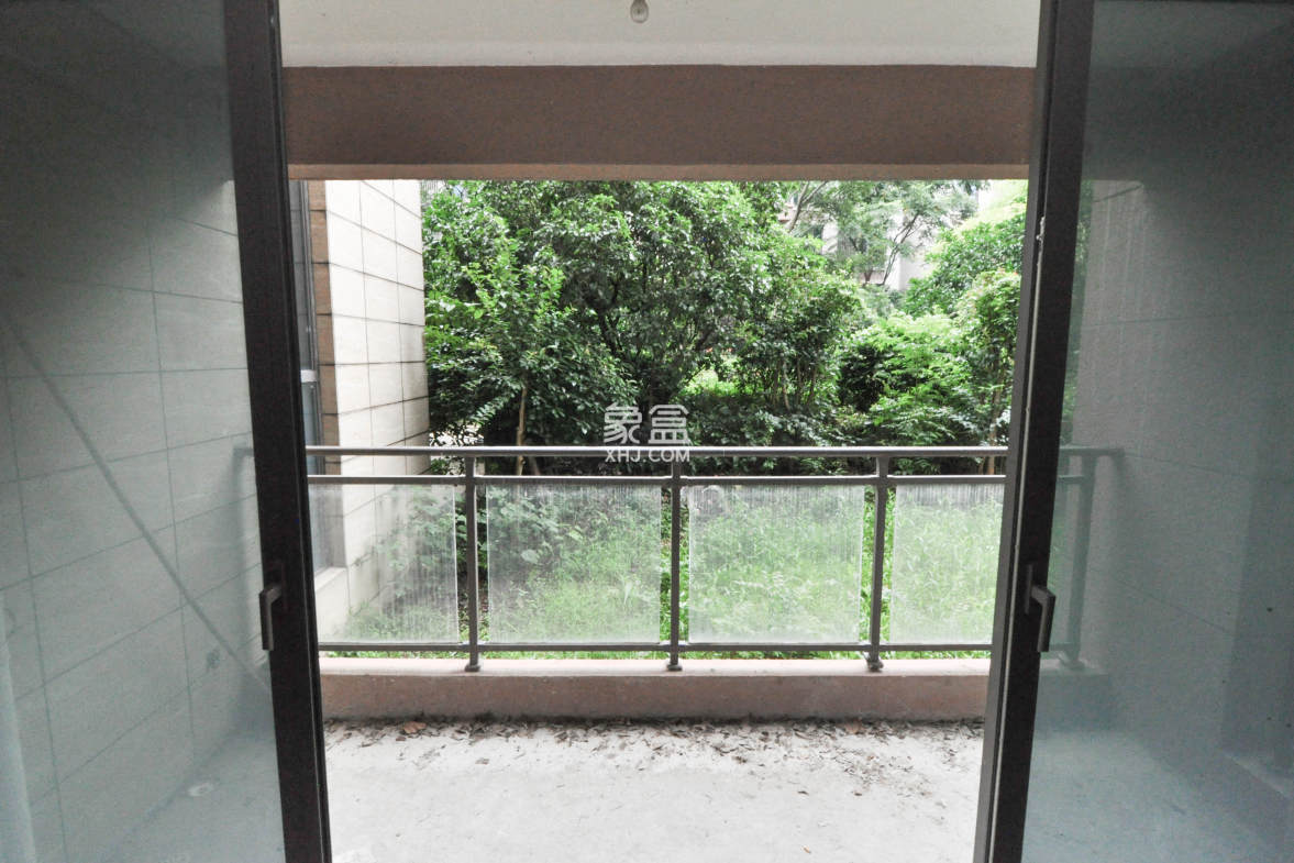 佳兆业云顶梅溪湖(佳兆业梅溪荟)  4室2厅2卫    360.0万 佳兆业云顶梅溪湖(佳兆业梅溪荟)  4室2厅2卫    360.0万其他