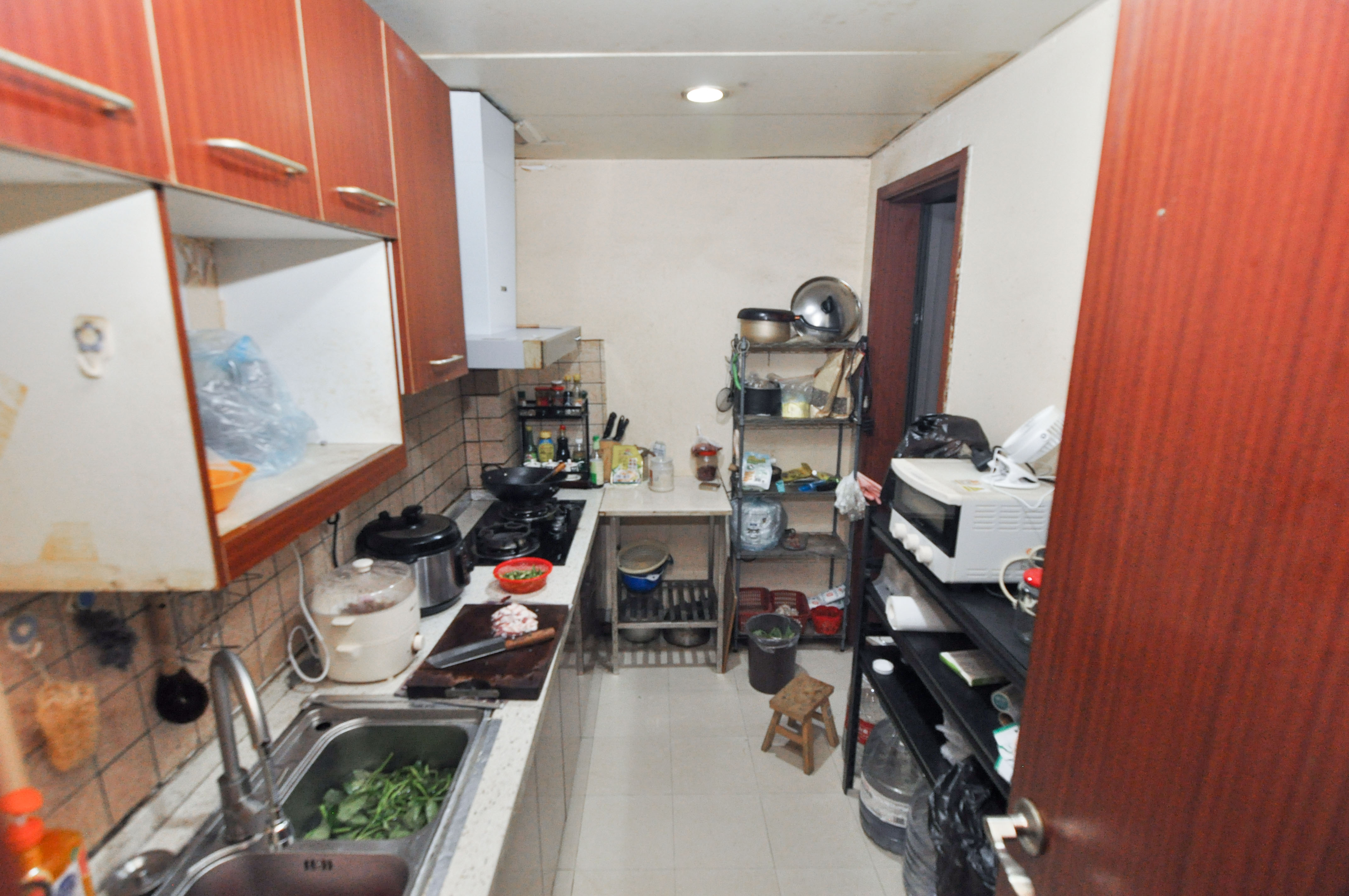 远大麓园  3室2厅2卫    79.8万 远大麓园  3室2厅2卫    79.8万厨房