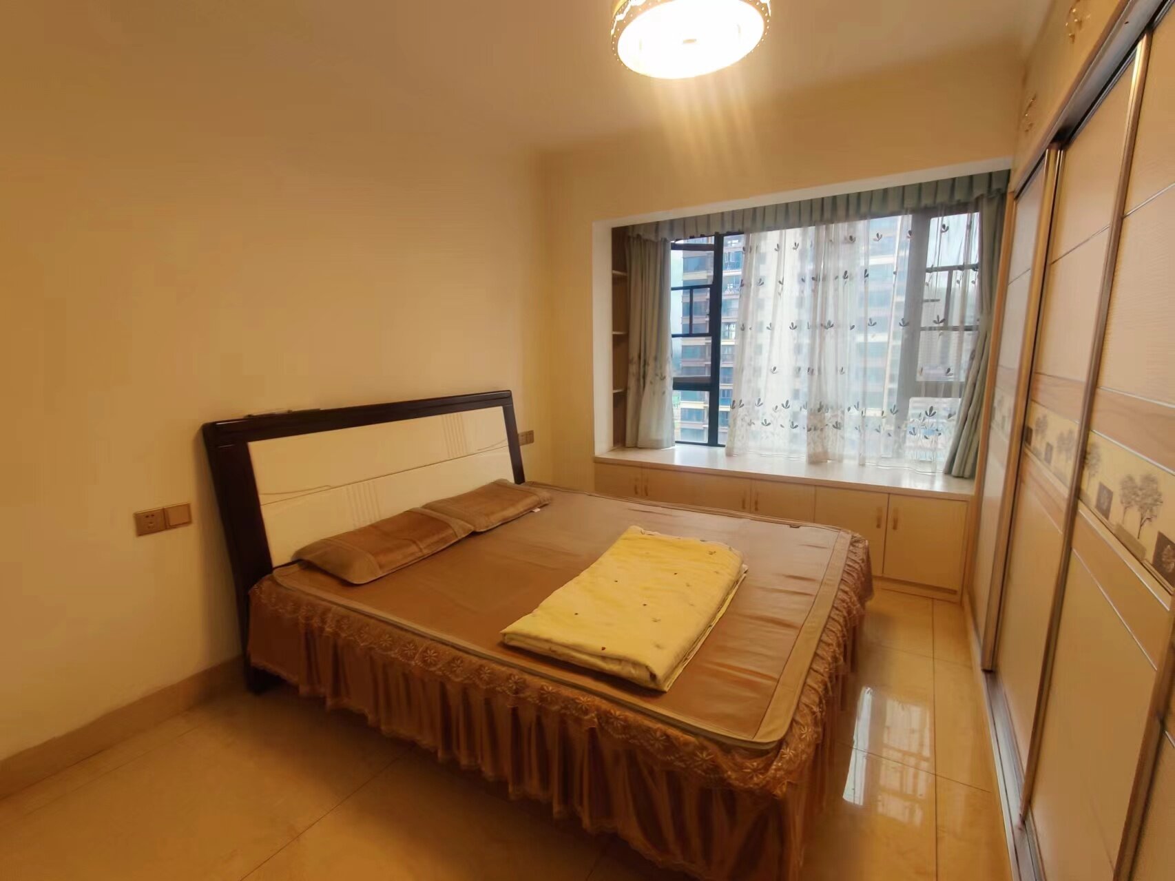 春藤小镇 4室2厅2卫 113.8万 春藤小镇 4室2厅2卫 113.8万室内图