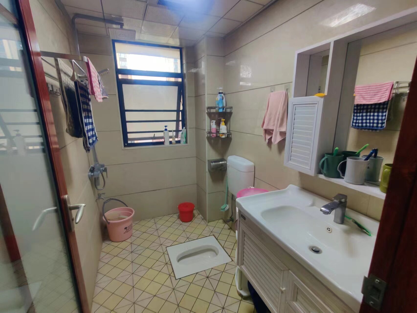 春藤小镇 4室2厅2卫 113.8万 春藤小镇 4室2厅2卫 113.8万室内图