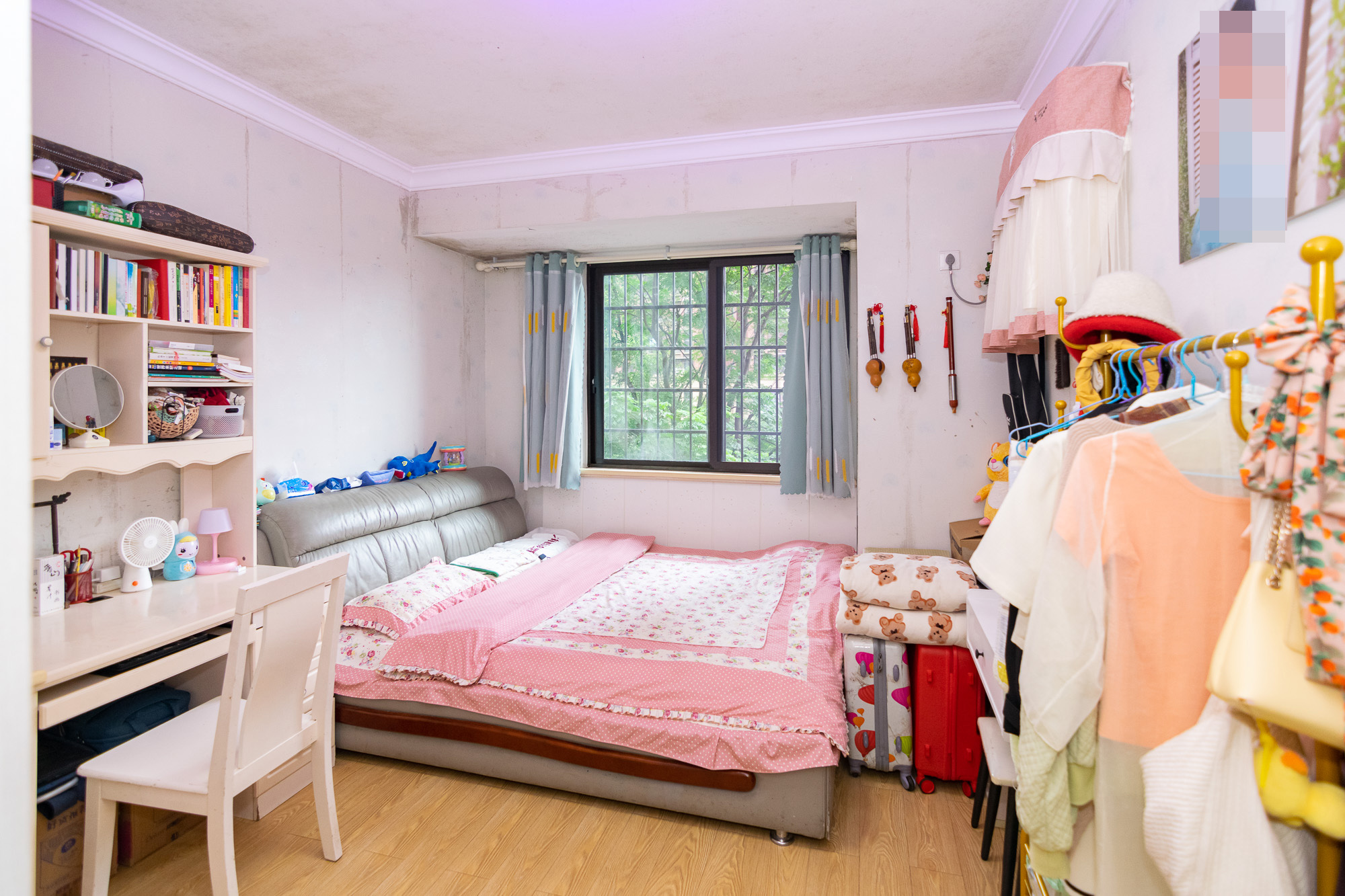 新城国际花都 3室2厅1卫 56.0万 新城国际花都 3室2厅1卫 56.0万卧室