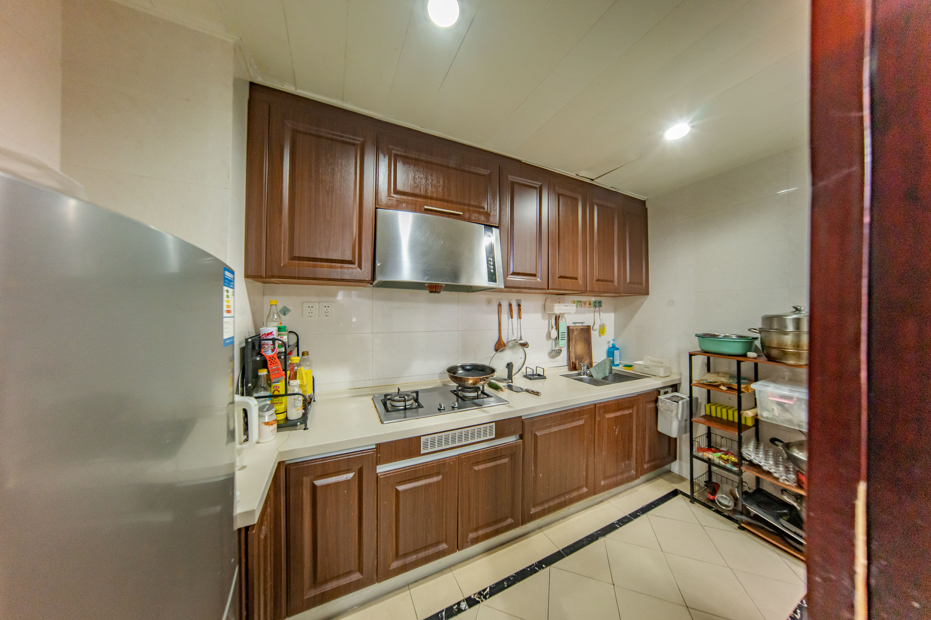 中海国际一期  3室2厅1卫    73.0万厨房