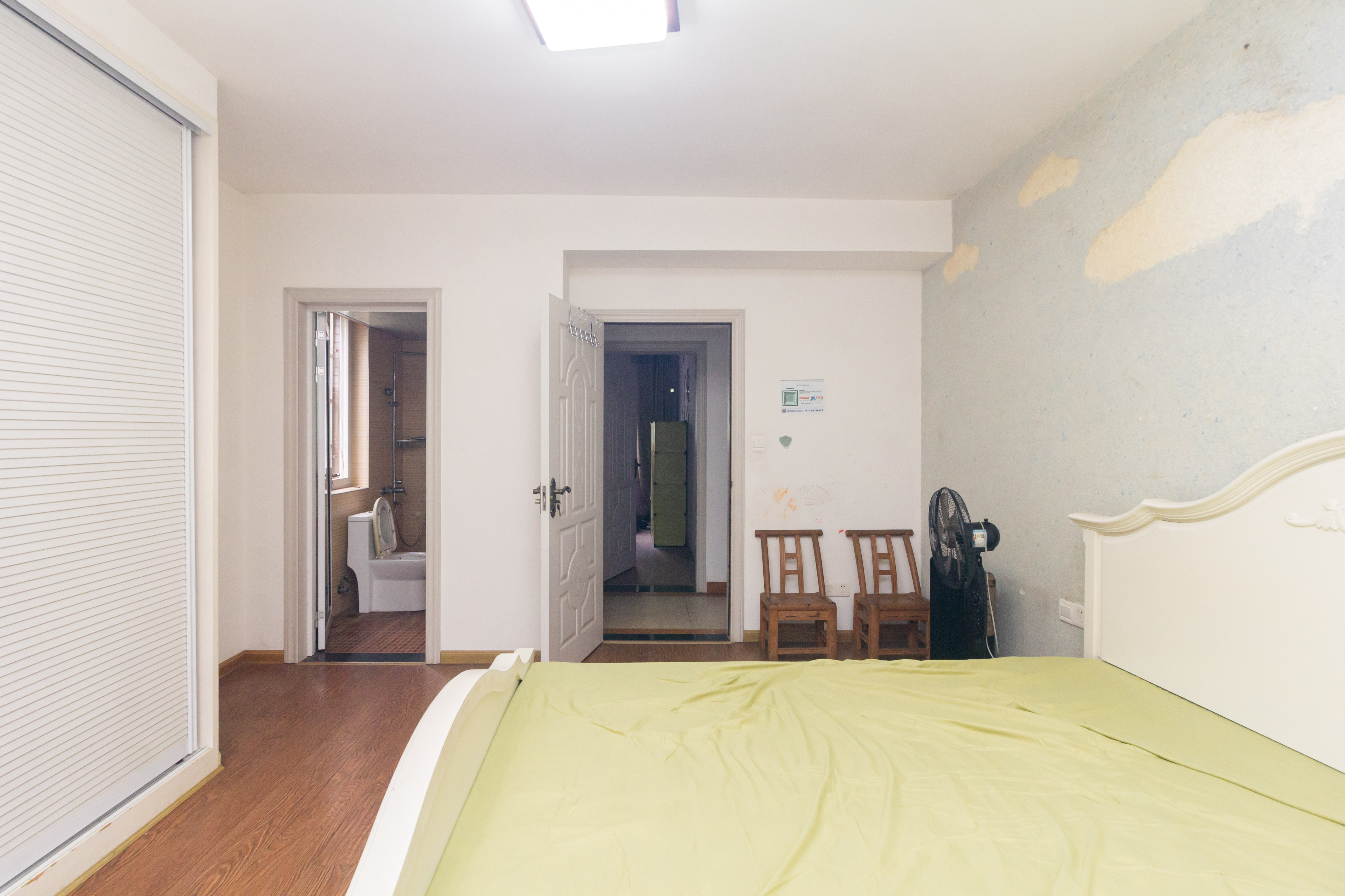 方略学府佳境 4室2厅1卫 85.0万 方略学府佳境 4室2厅1卫 85.0万卧室