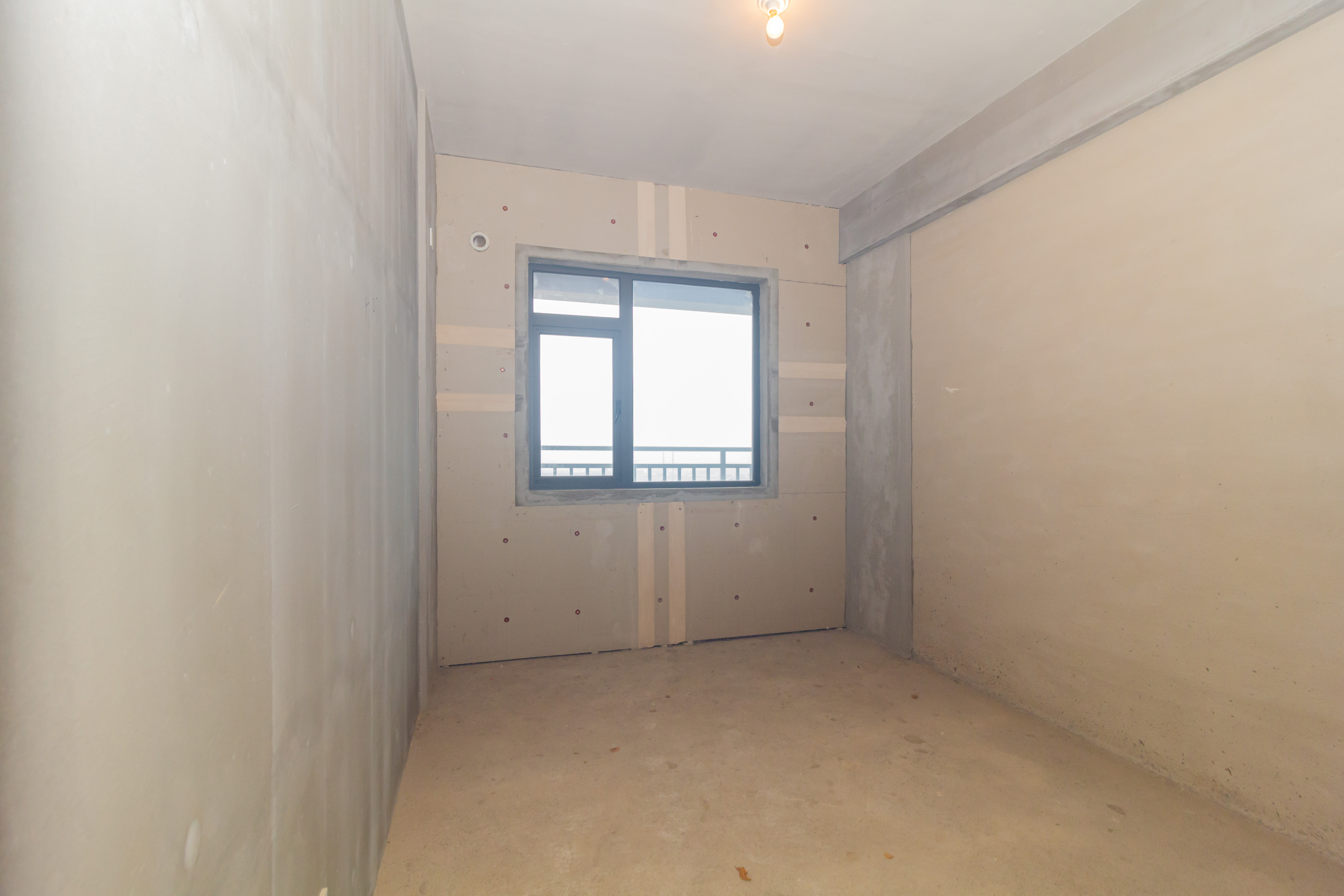 日盛湖湘花苑  3室2厅1卫    74.8万卧室