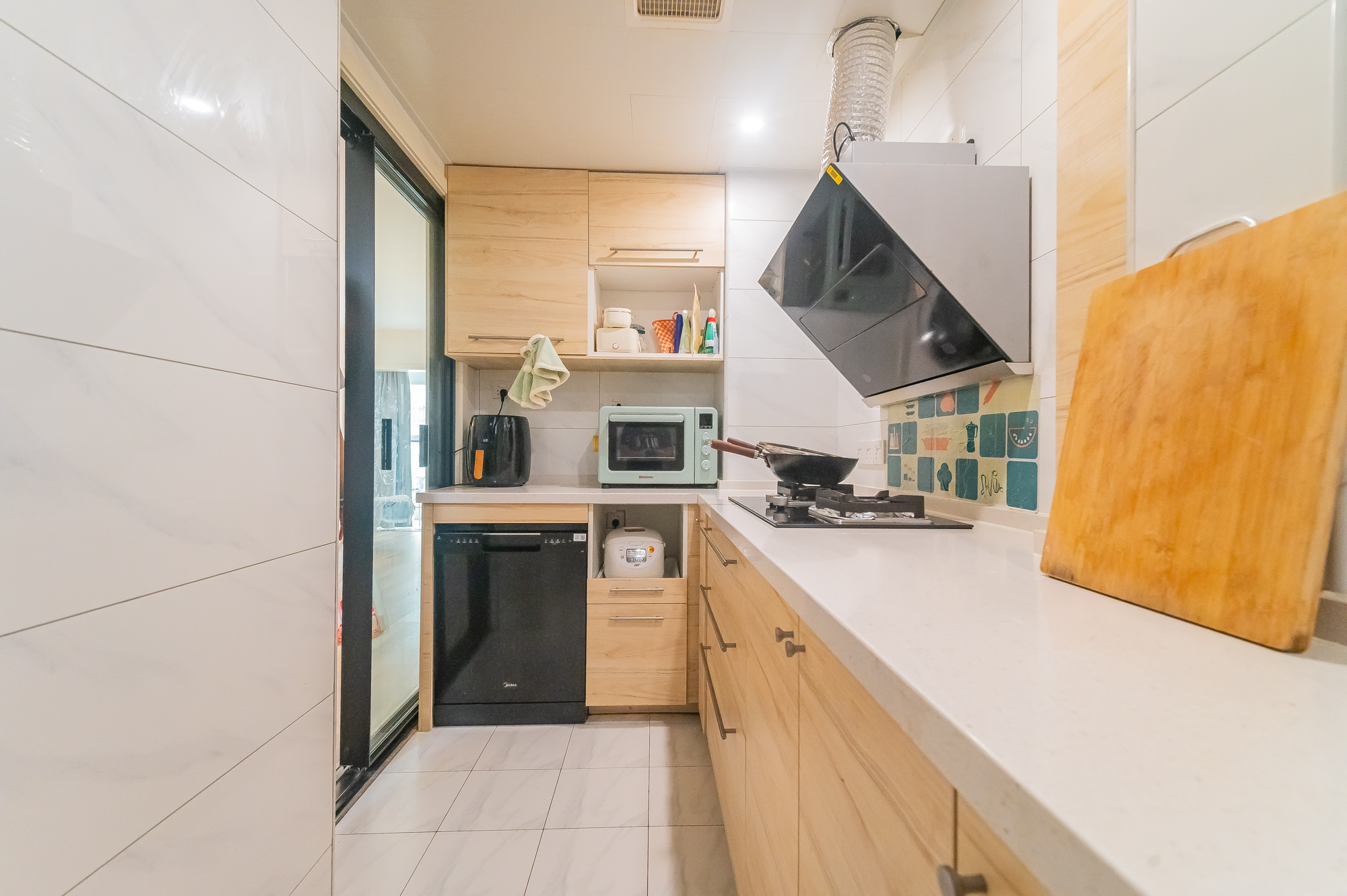 星湖湾二期高层  3室2厅1卫    85.0万 星湖湾二期高层  3室2厅1卫    85.0万厨房