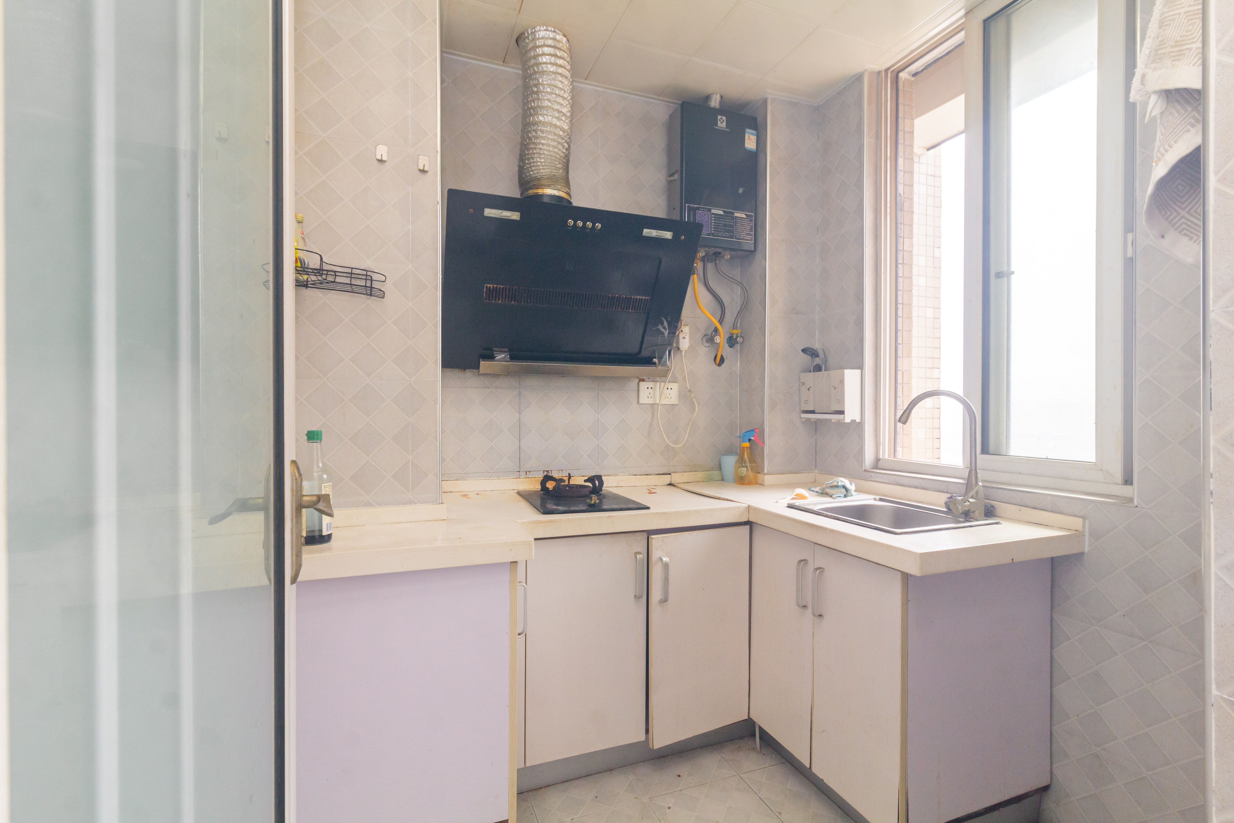 光明城市(星辰青年城)  1室1厅1卫    20.0万 光明城市(星辰青年城)  1室1厅1卫    20.0万厨房