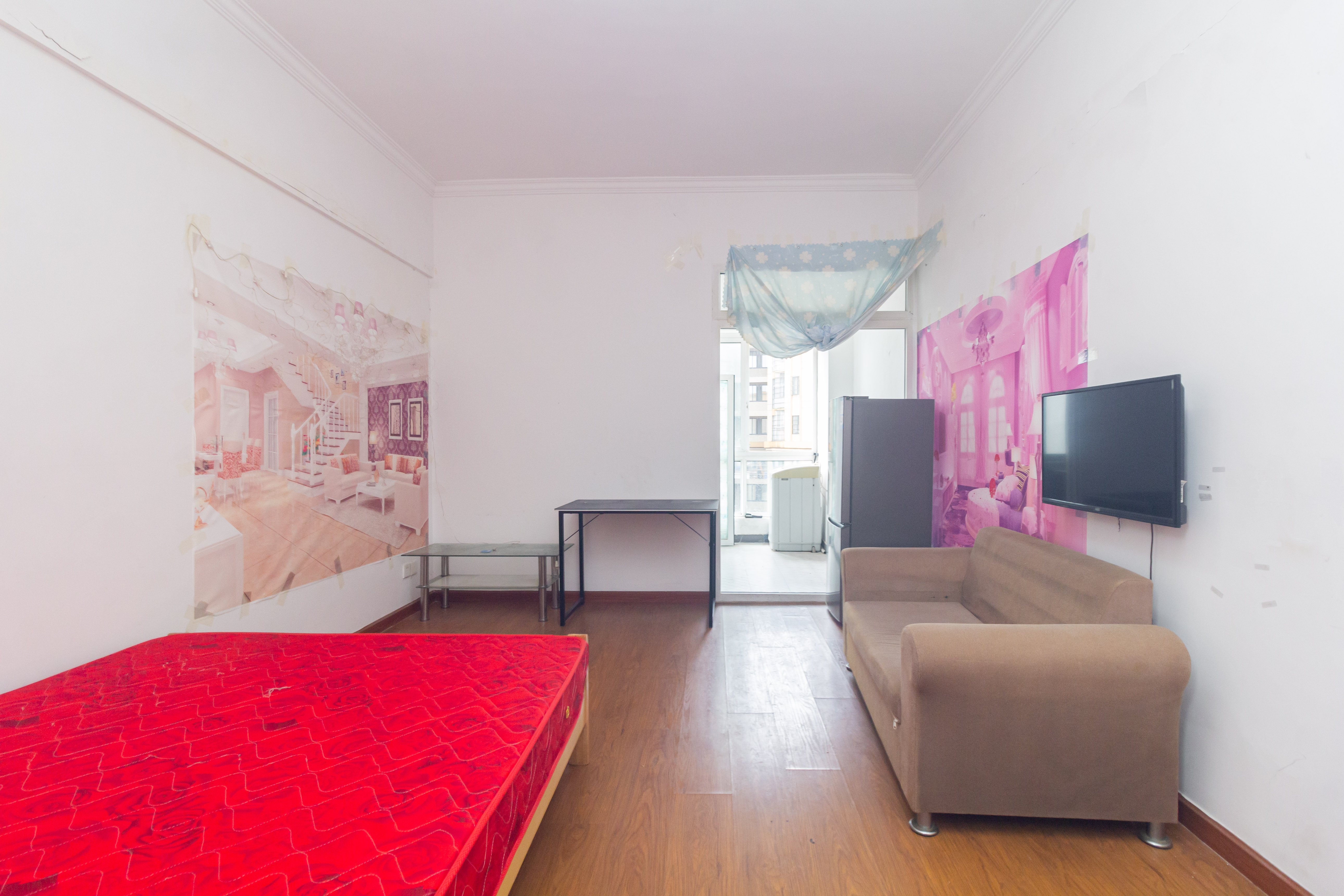 光明城市(星辰青年城)  1室1厅1卫    20.0万 光明城市(星辰青年城)  1室1厅1卫    20.0万客厅