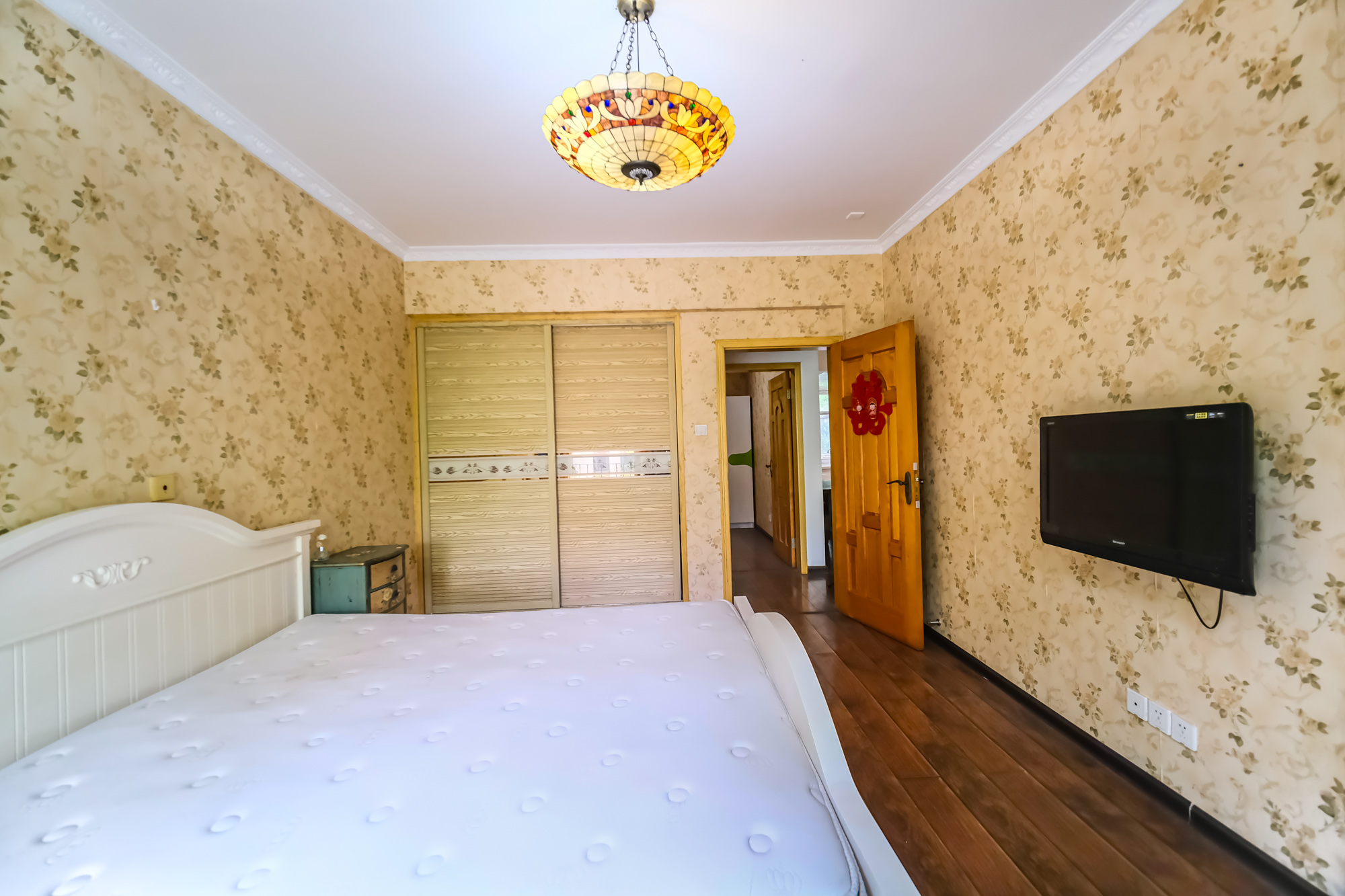 郡原居里  2室2厅1卫    83.1万 郡原居里  2室2厅1卫    83.1万卧室