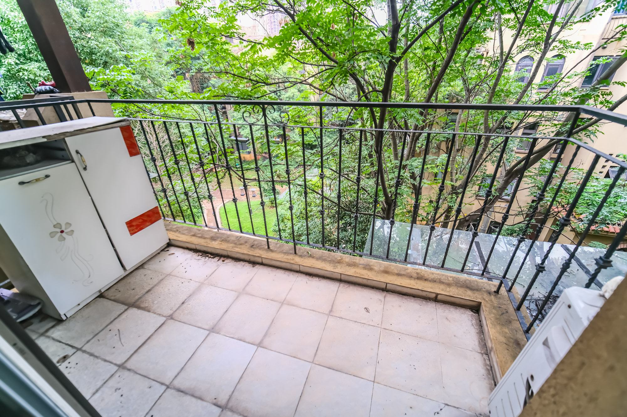 郡原居里  2室2厅1卫    83.1万 郡原居里  2室2厅1卫    83.1万阳台