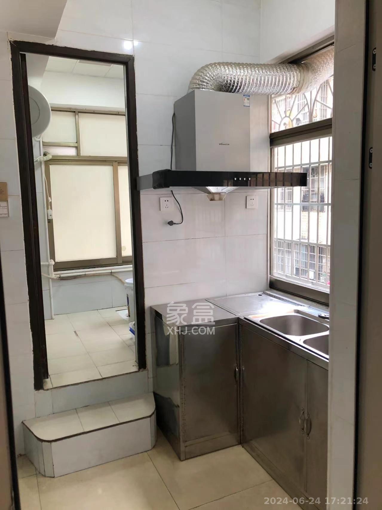 马王堆陶瓷城新合区  1室1厅1卫   1560.00元/月室内图