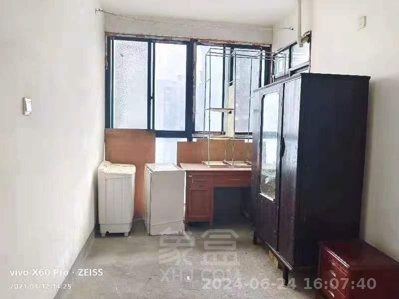 莱茵小镇  3室2厅1卫   1200.00元/月室内图