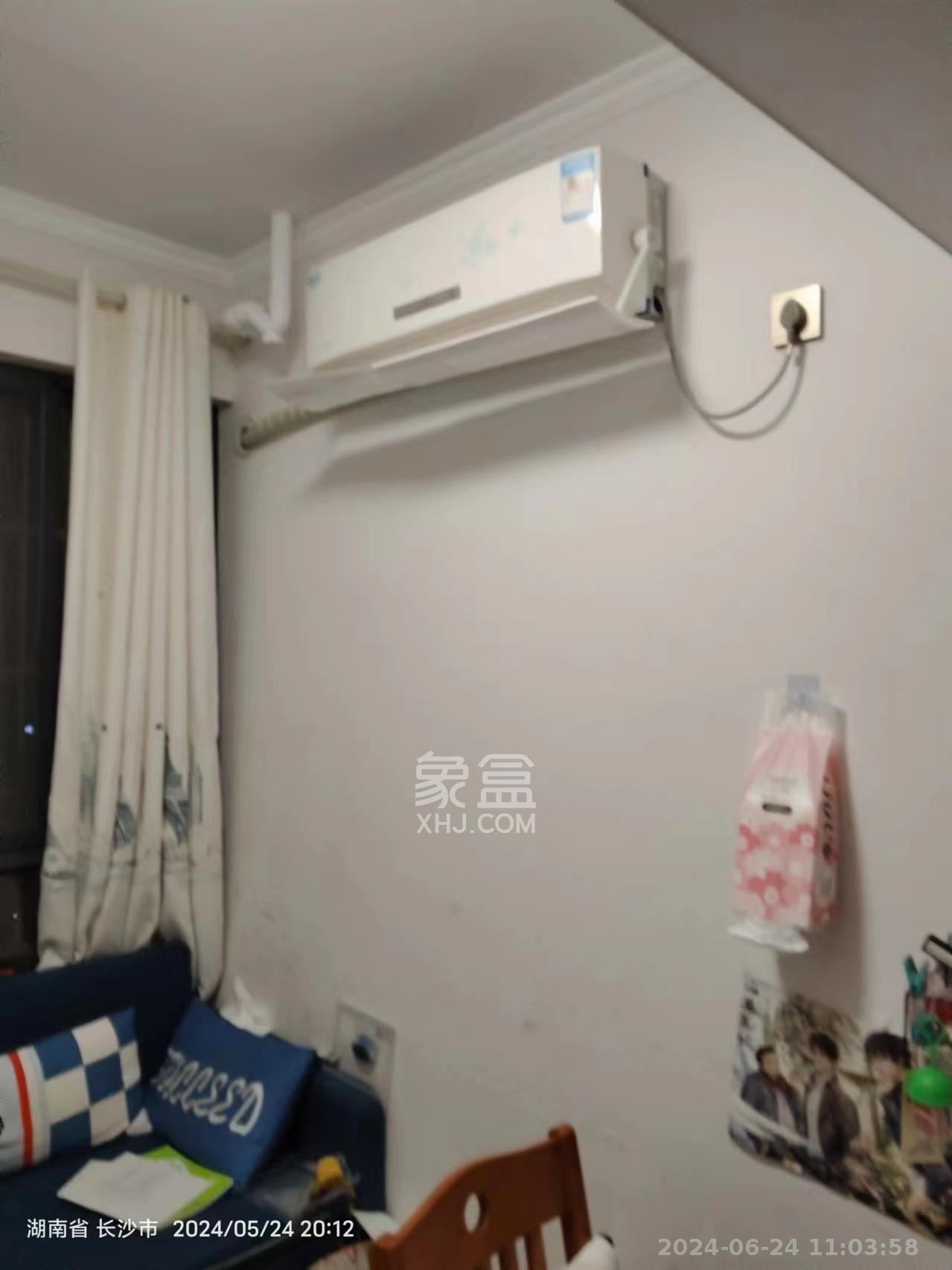 中悦领秀城  3室2厅1卫   1500.00元/月室内图