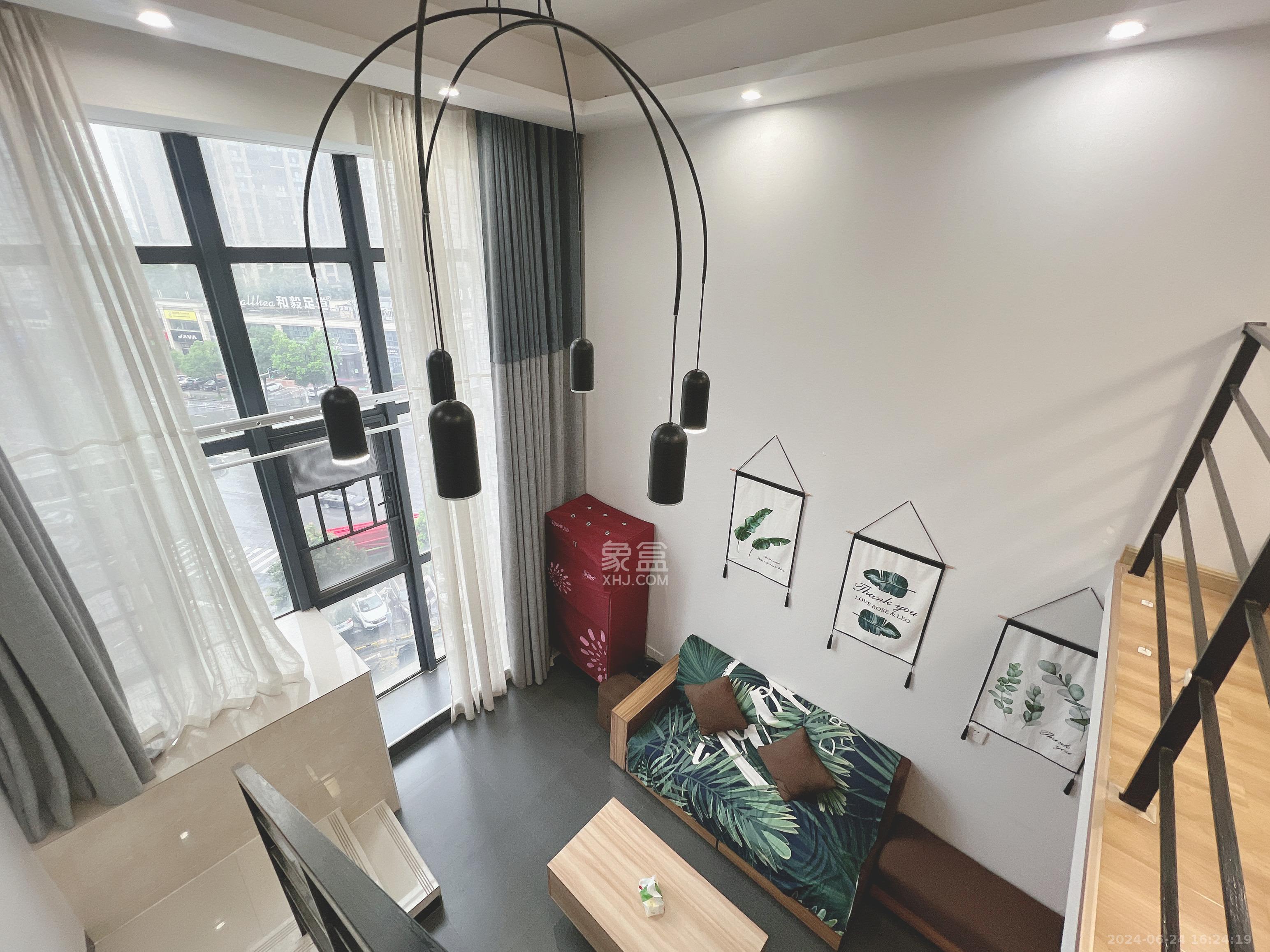 达美美立方  1室2厅1卫   2300.00元/月室内图