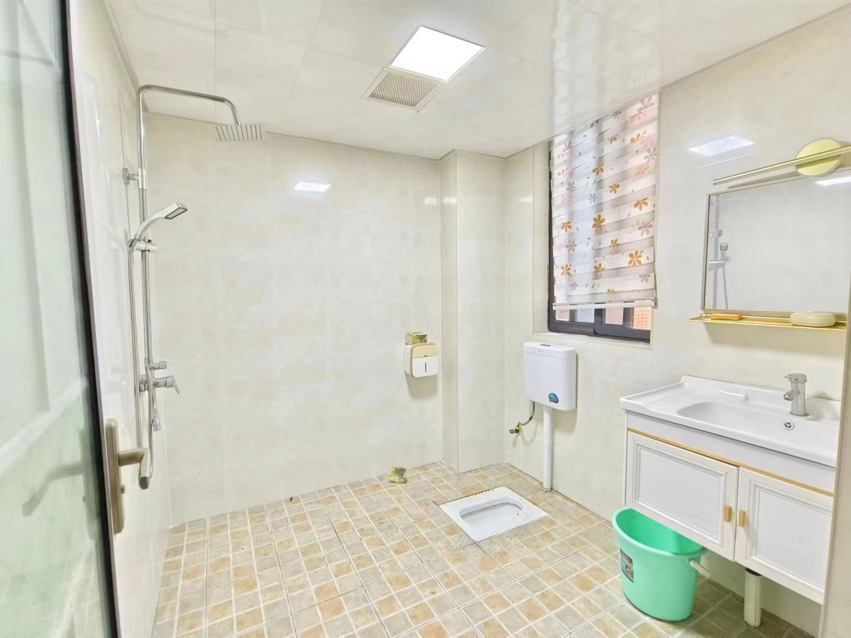 学府华庭 1室2厅2卫 48.0万 学府华庭 1室2厅2卫 48.0万室内图