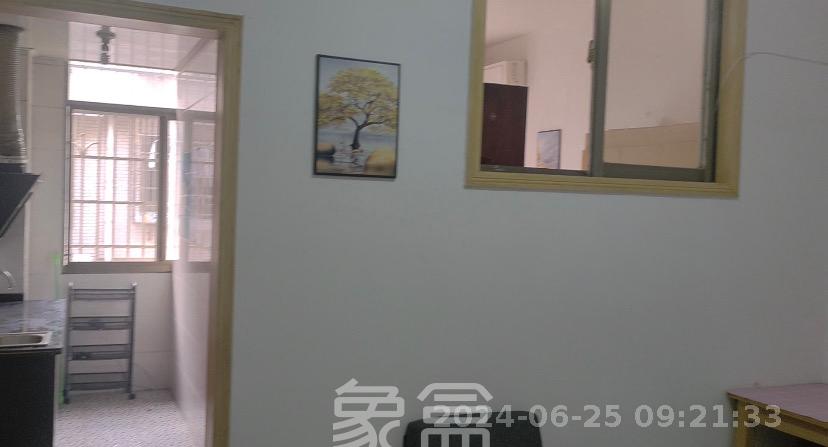 清水小区（浪琴湾清水小区）  1室1厅1卫   1300.00元/月室内图