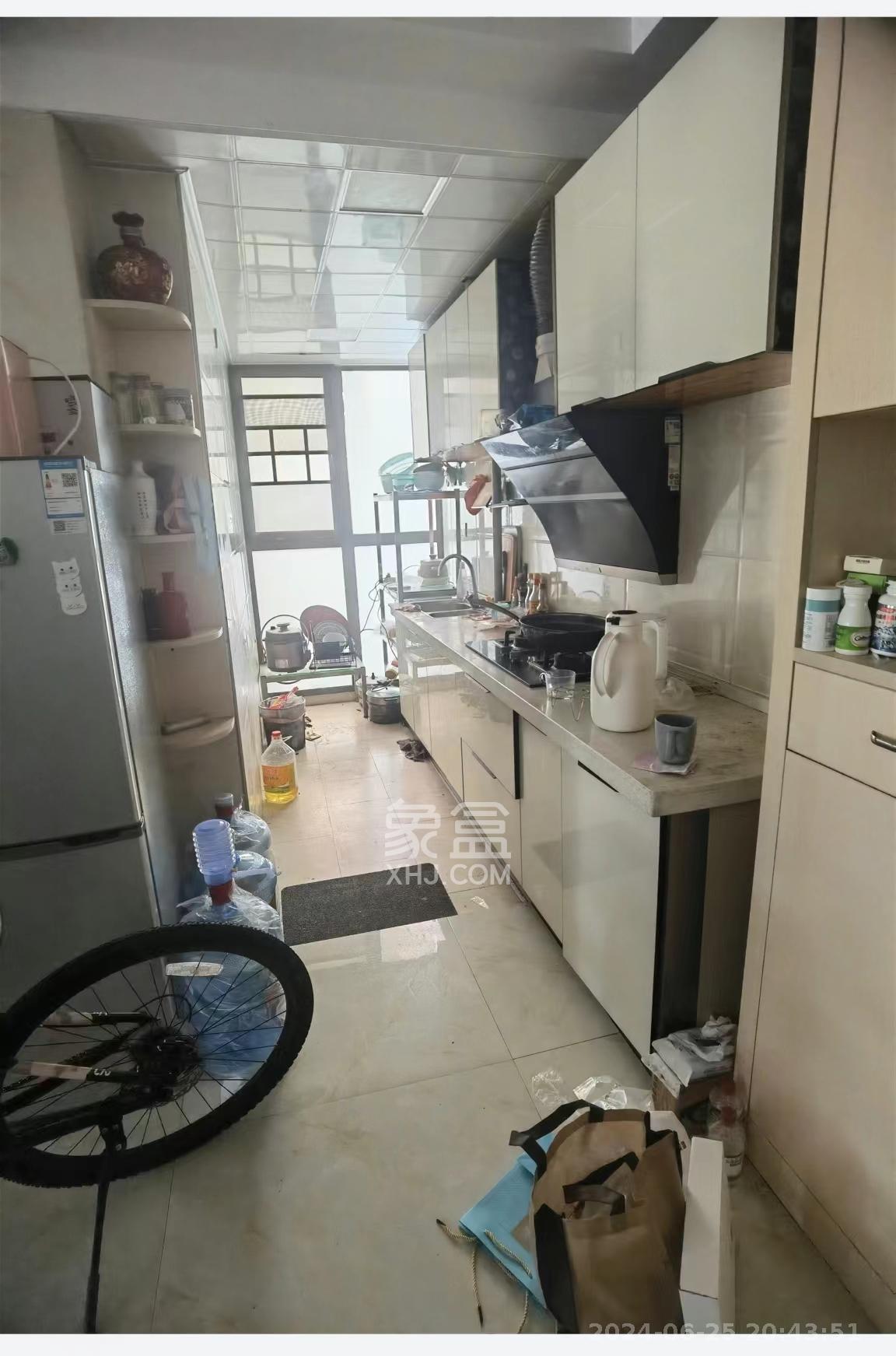 佳兆业水岸新都  2室1厅1卫   1600.00元/月室内图1