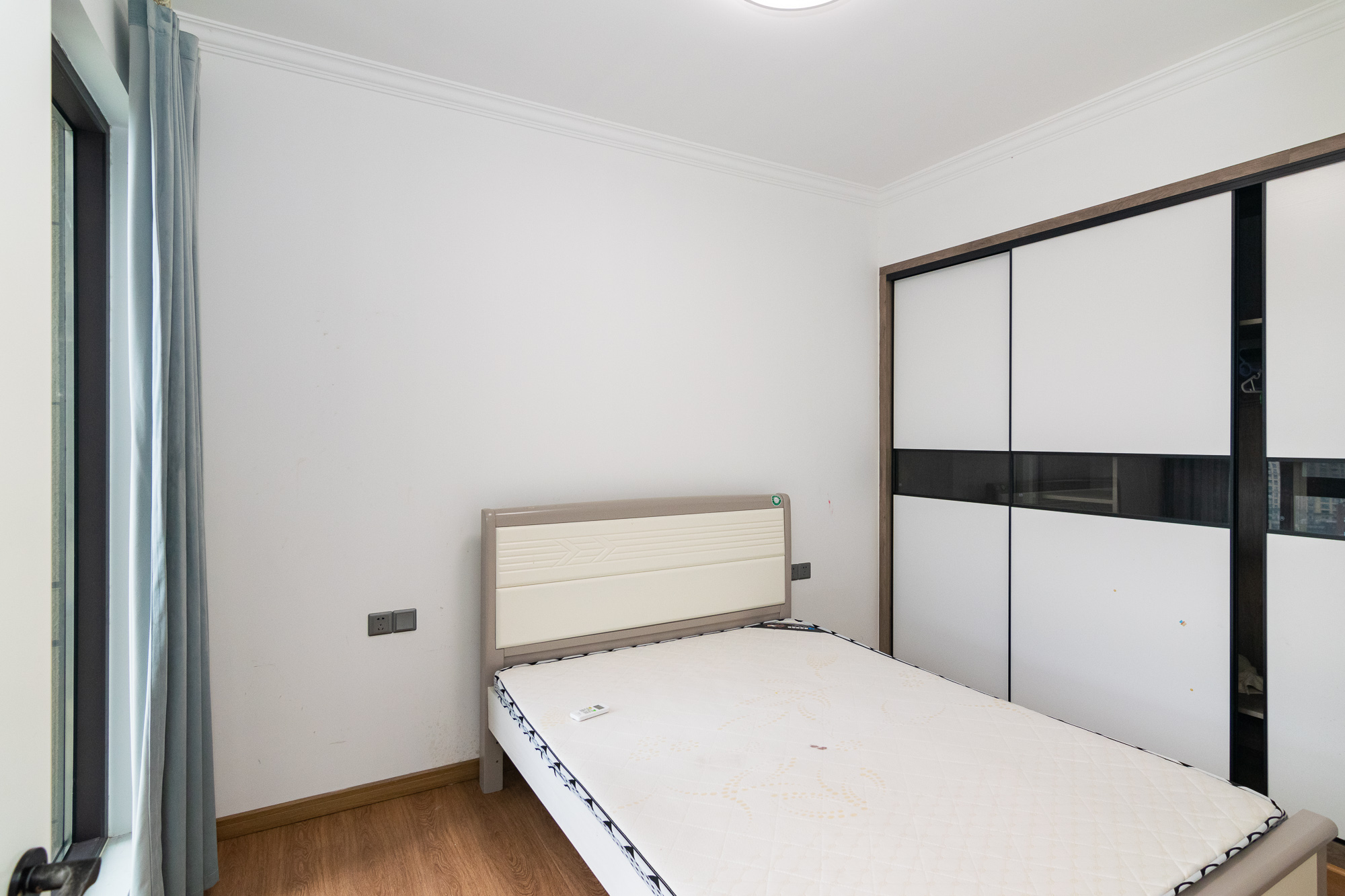 新华联梦想城 3室2厅1卫 78.8万 新华联梦想城 3室2厅1卫 78.8万卧室