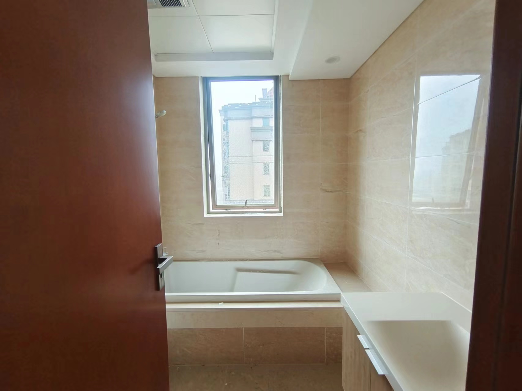 晋合湘水湾三期  3室2厅2卫    107.0万室内图