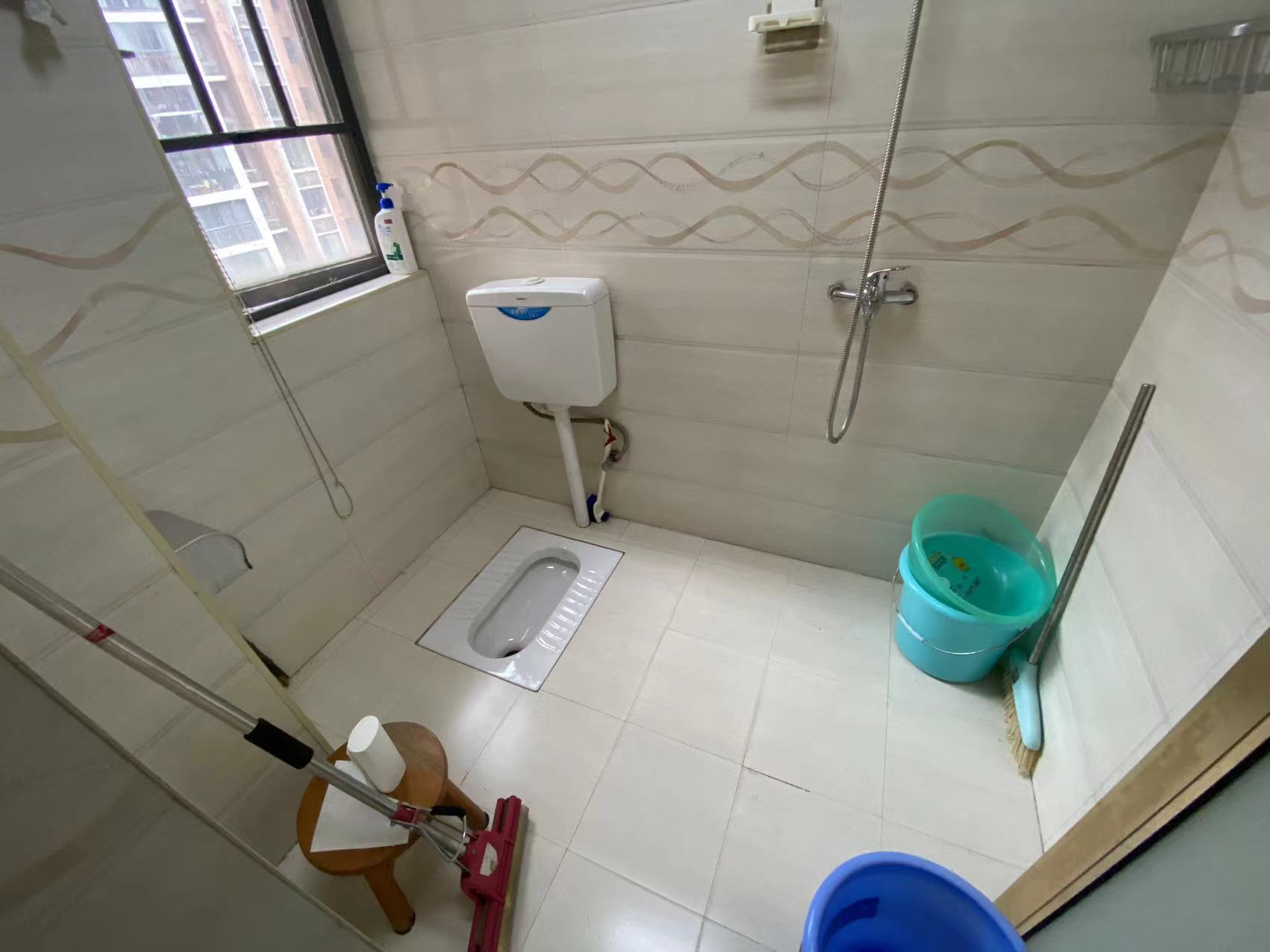 庐山春天早安华晨  2室2厅1卫    48.0万 庐山春天早安华晨  2室2厅1卫    48.0万室内图