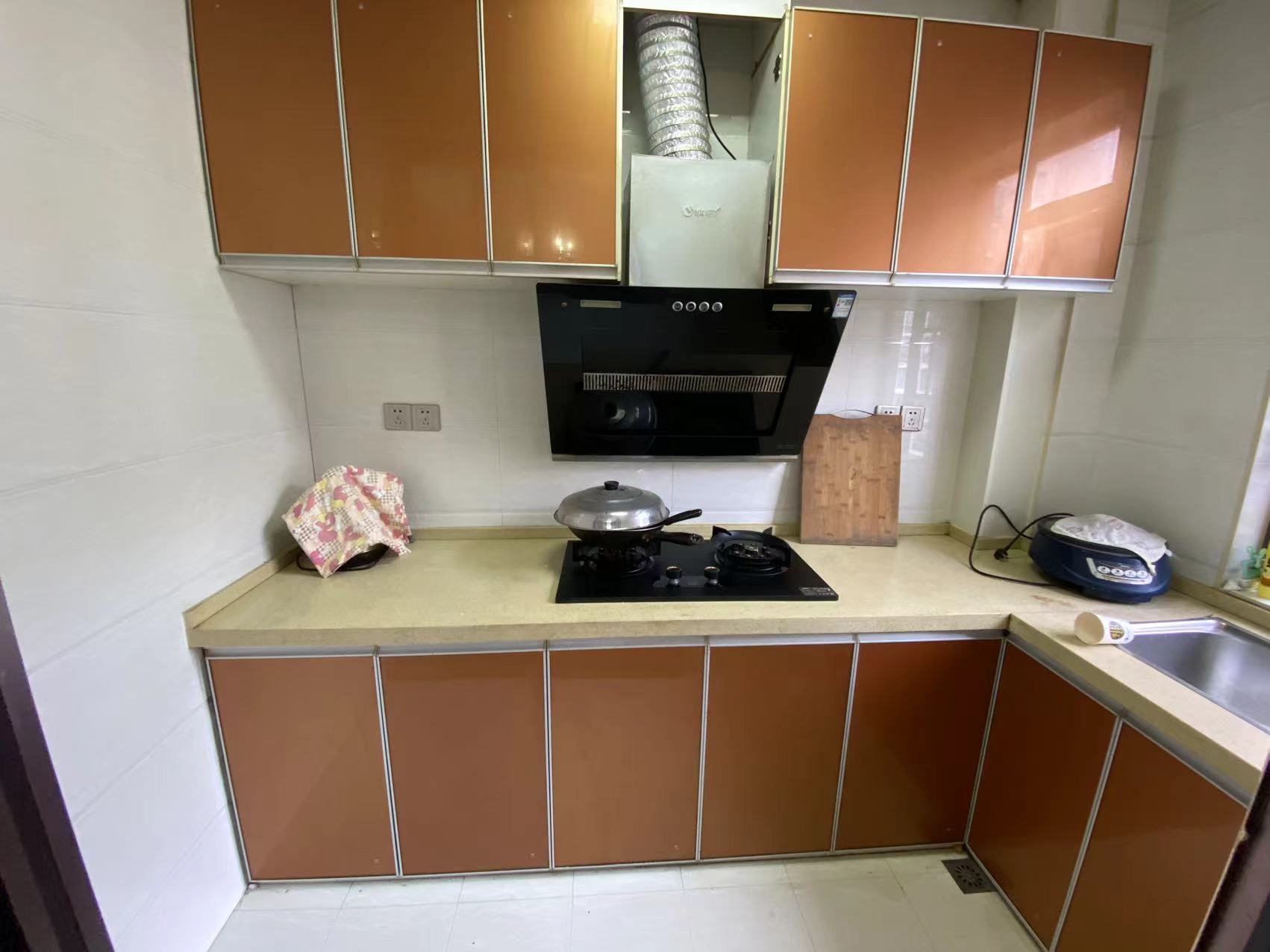 庐山春天早安华晨  2室2厅1卫    48.0万 庐山春天早安华晨  2室2厅1卫    48.0万室内图