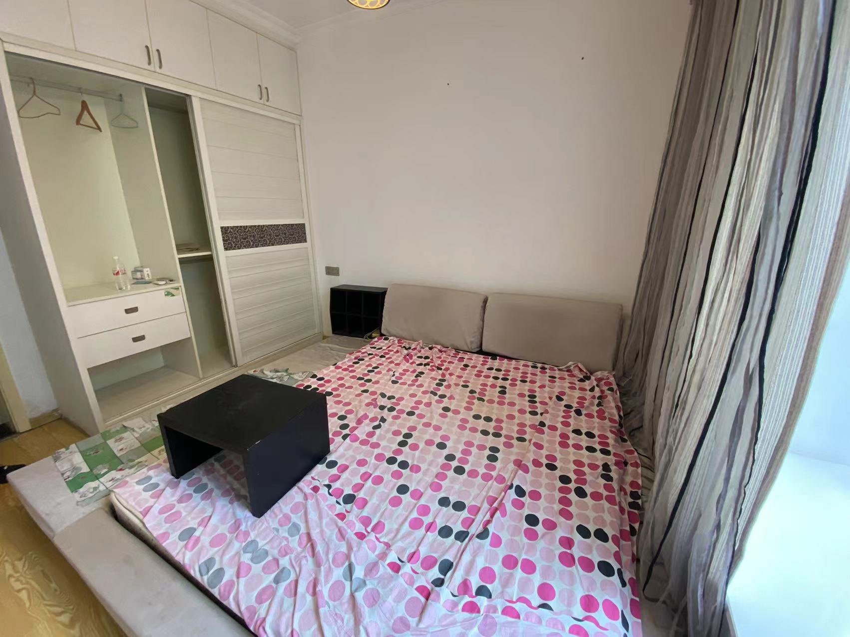 庐山春天早安华晨  2室2厅1卫    48.0万 庐山春天早安华晨  2室2厅1卫    48.0万室内图