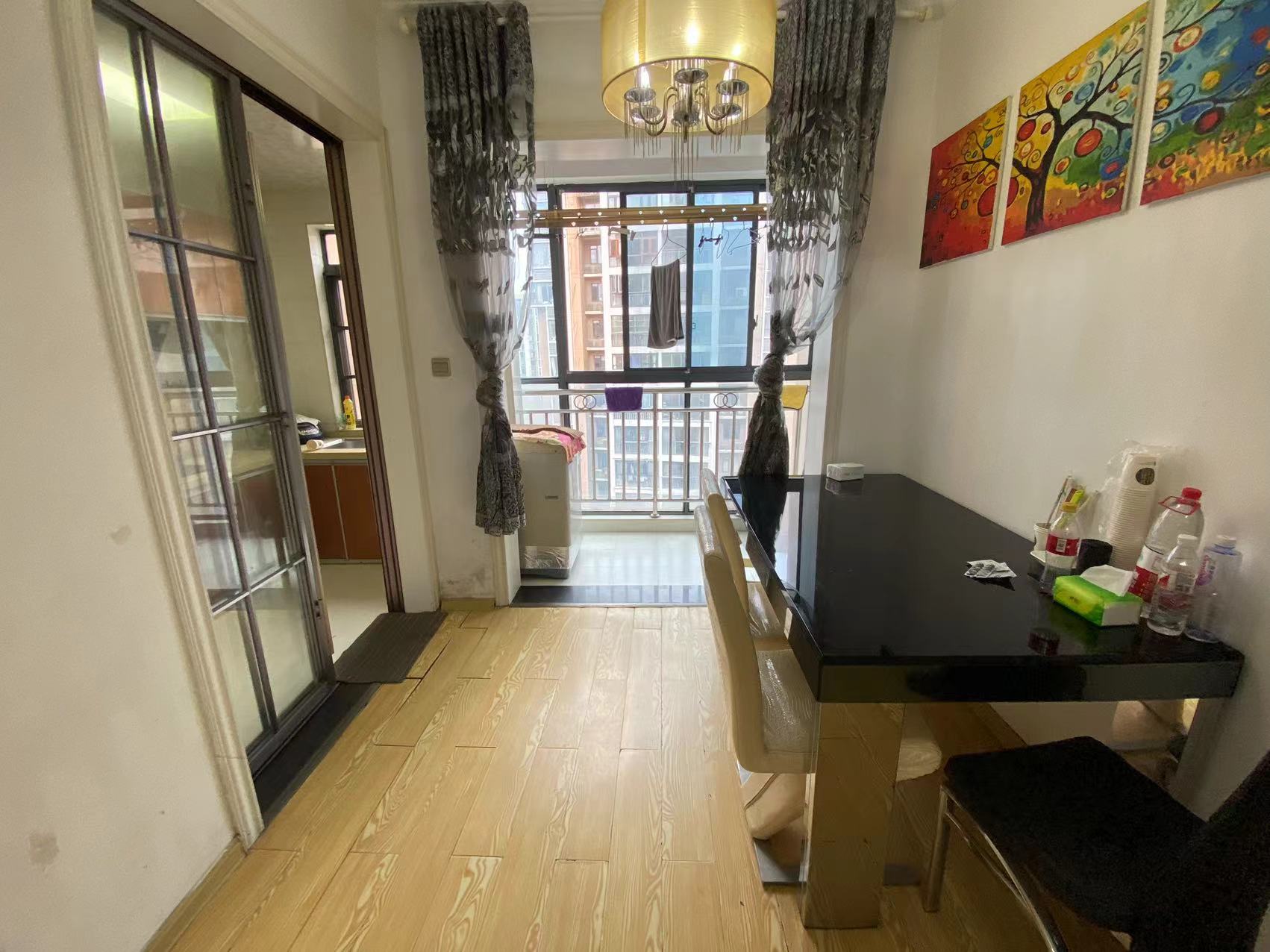 庐山春天早安华晨  2室2厅1卫    48.0万 庐山春天早安华晨  2室2厅1卫    48.0万室内图