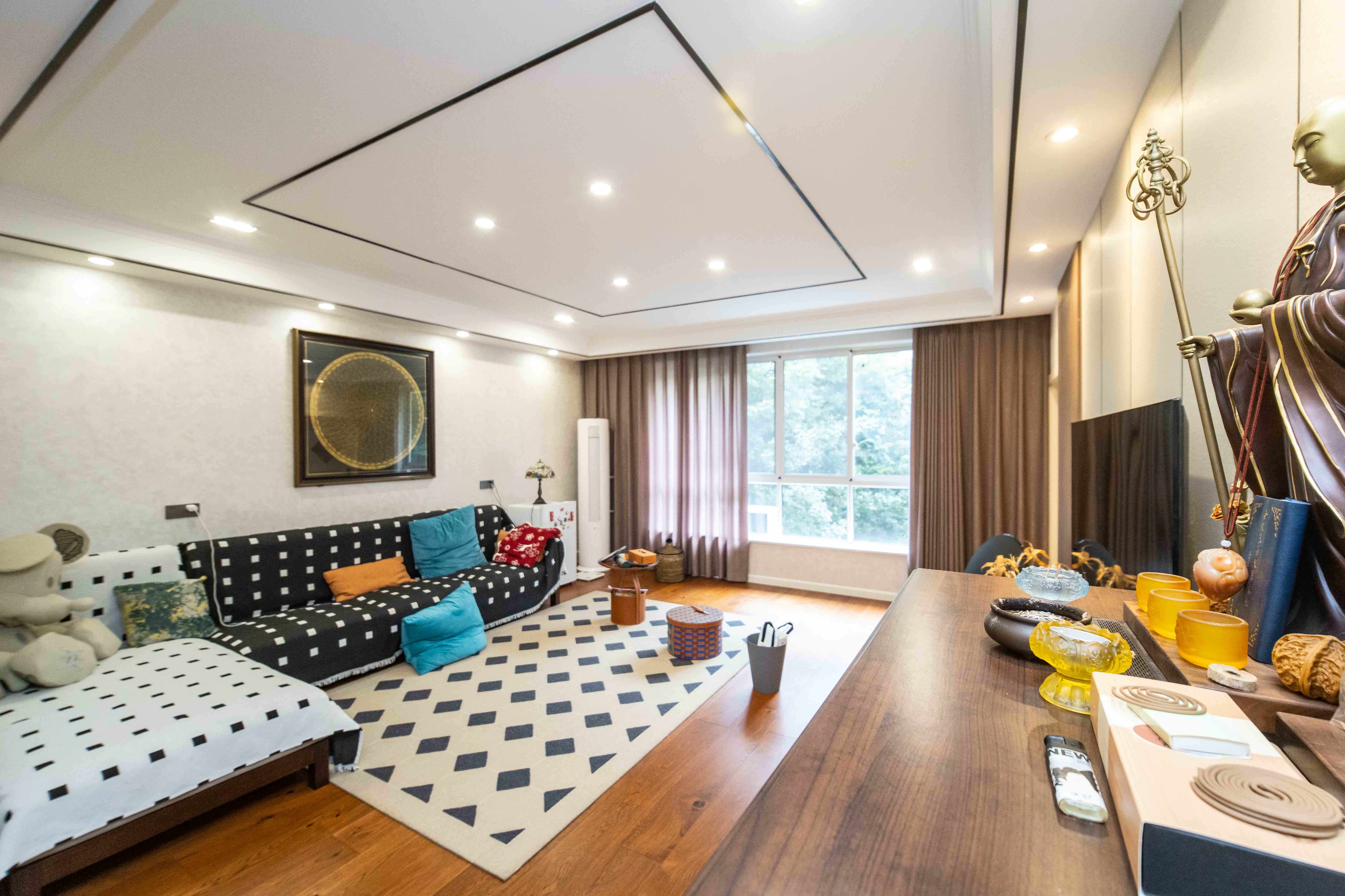 芙蓉公寓 3室2厅2卫 132.0万 芙蓉公寓 3室2厅2卫 132.0万客厅