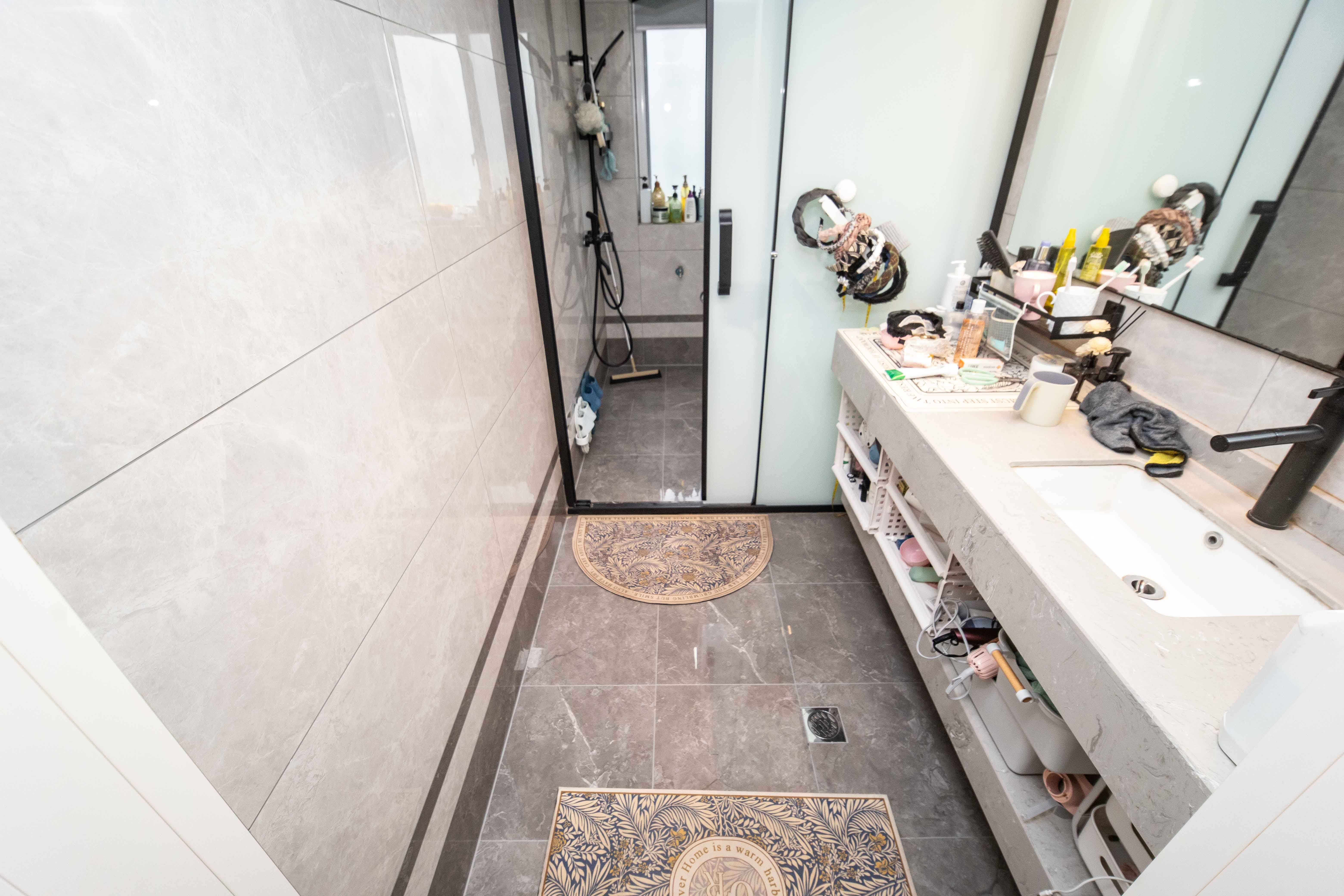 芙蓉公寓 3室2厅2卫 132.0万 芙蓉公寓 3室2厅2卫 132.0万卫生间