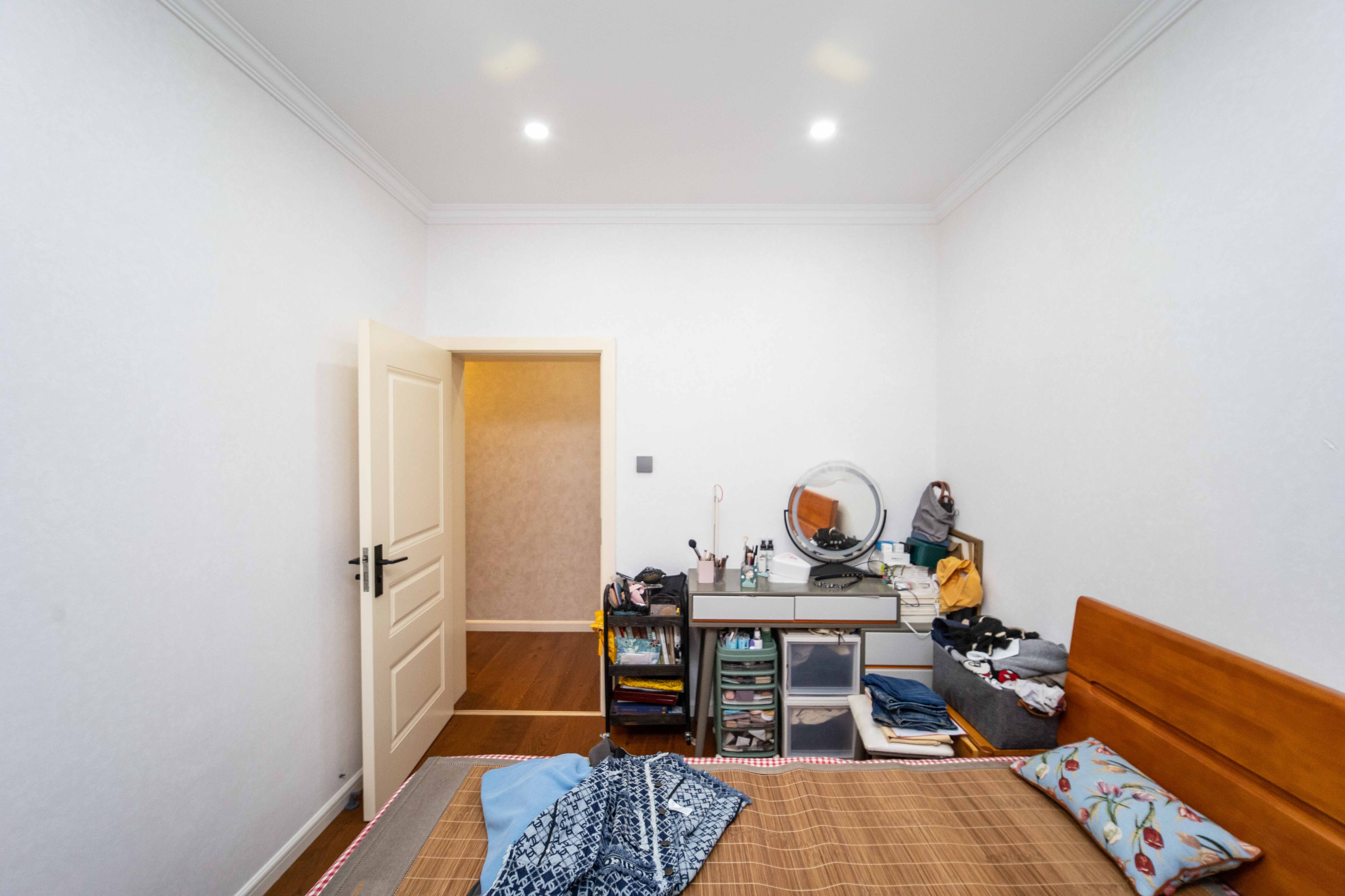 芙蓉公寓 3室2厅2卫 132.0万 芙蓉公寓 3室2厅2卫 132.0万卧室