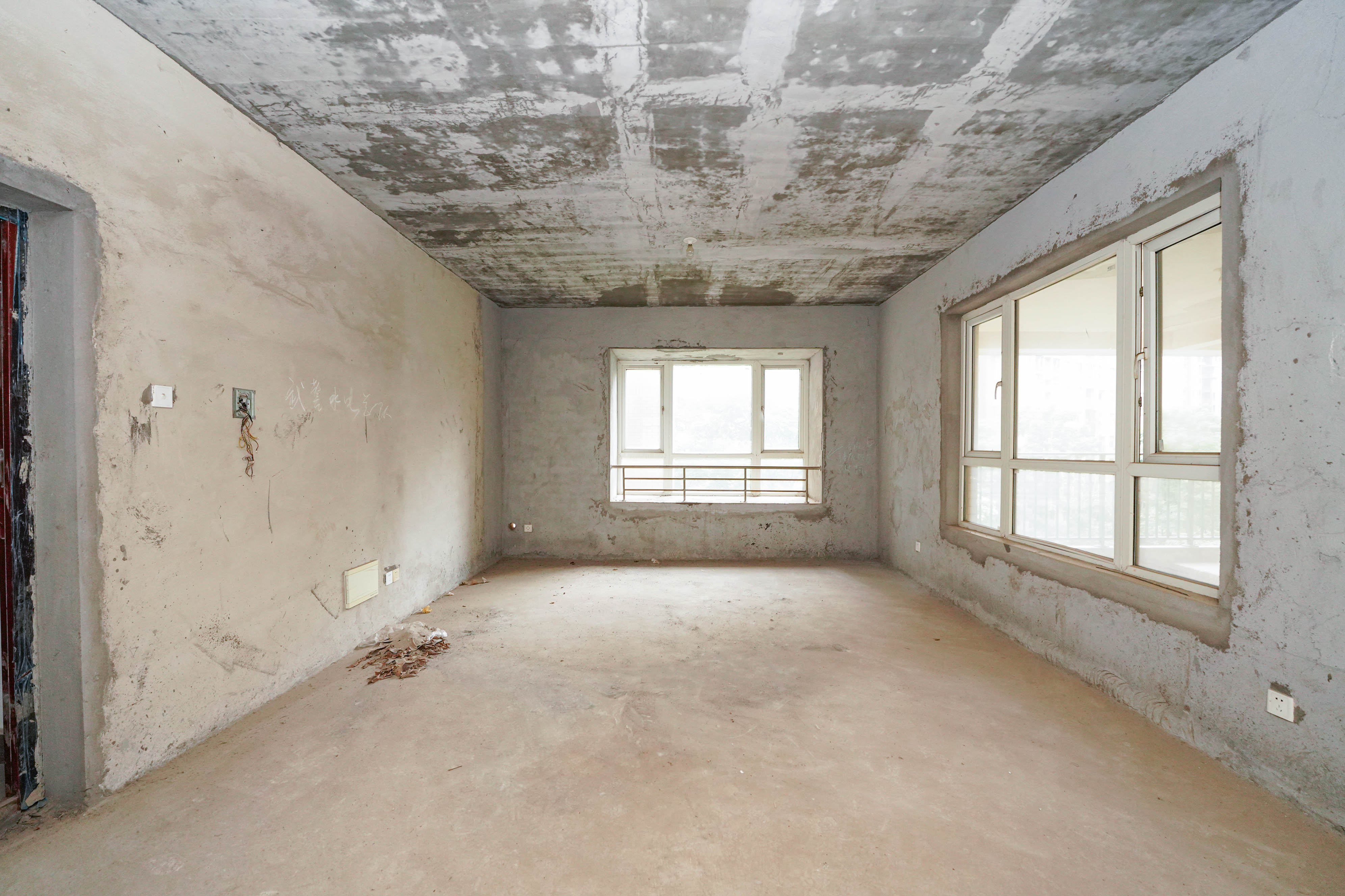 嘉华城(一期)  5室2厅2卫    162.0万 嘉华城(一期)  5室2厅2卫    162.0万