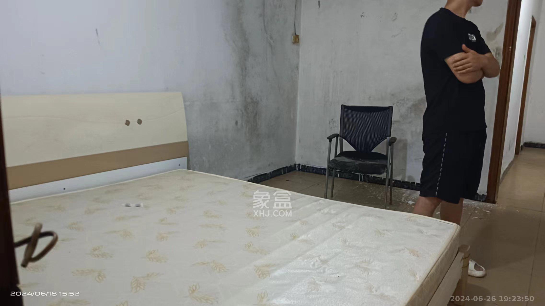 天心物业  1室1厅1卫   1000.00元/月室内图