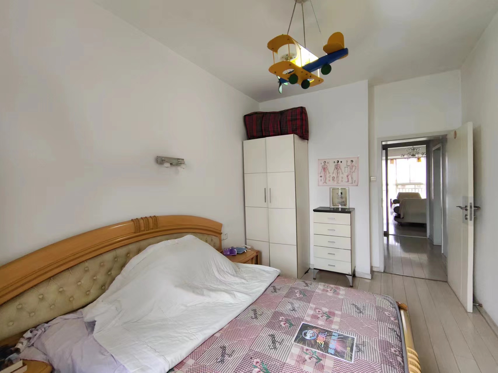 耀华锦园 4室2厅2卫 56.80万 耀华锦园 4室2厅2卫 56.80万室内图