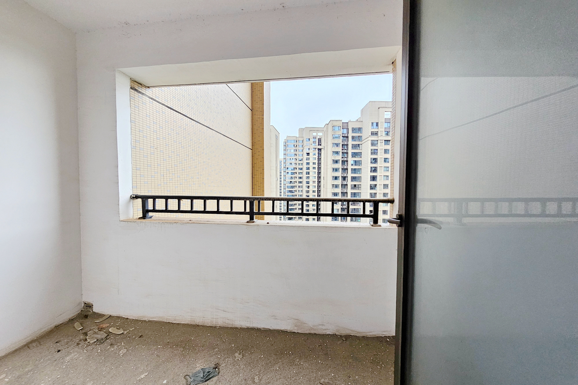 阳光城尚东湾青云苑 3室2厅2卫 93.0万 阳光城尚东湾青云苑 3室2厅2卫 93.0万其他