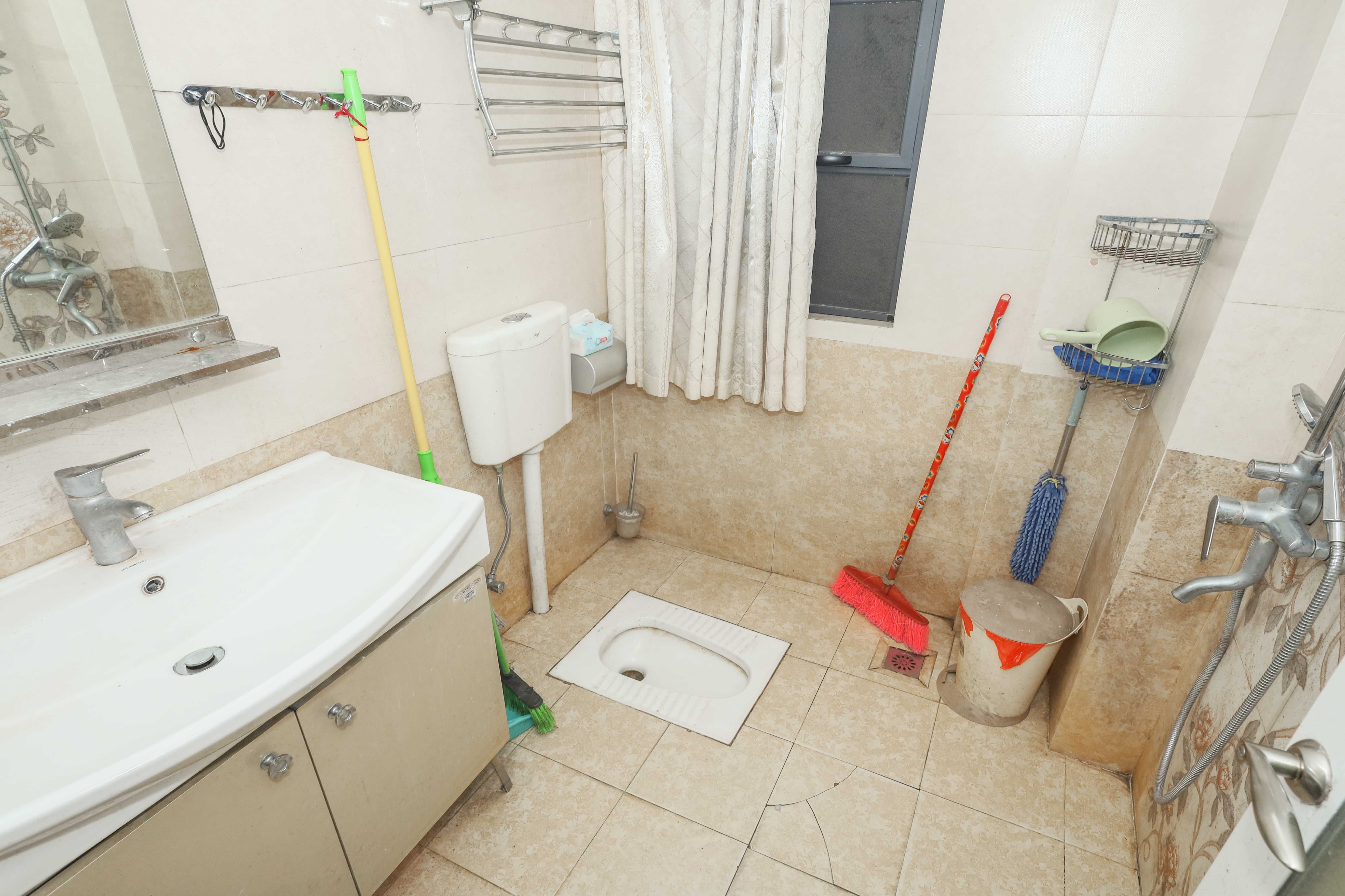 中国铁建梅溪青秀一期 2室2厅1卫 80.0万 中国铁建梅溪青秀一期 2室2厅1卫 80.0万卫生间