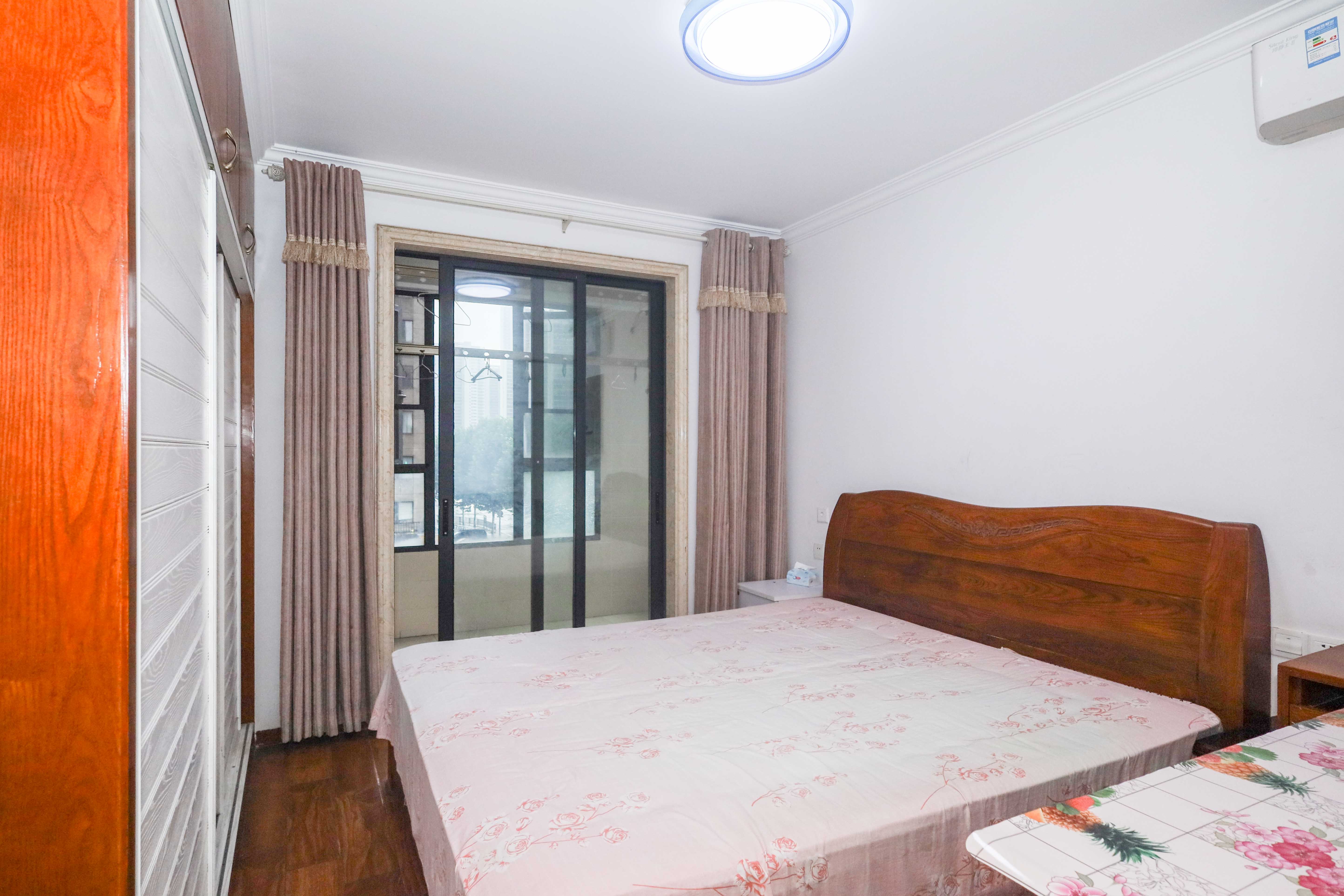 中国铁建梅溪青秀一期 2室2厅1卫 80.0万 中国铁建梅溪青秀一期 2室2厅1卫 80.0万卧室