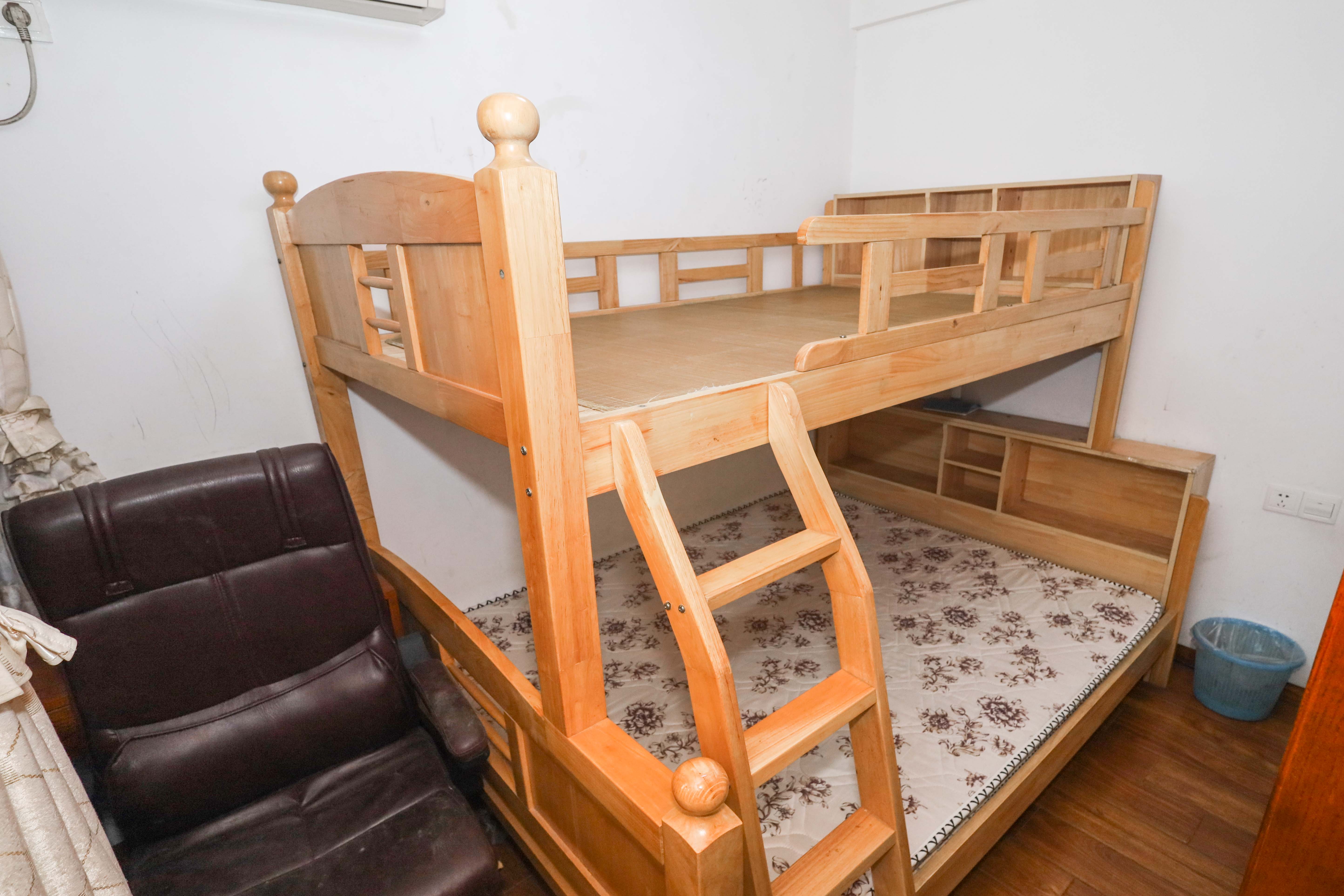 中国铁建梅溪青秀一期 2室2厅1卫 80.0万 中国铁建梅溪青秀一期 2室2厅1卫 80.0万卧室