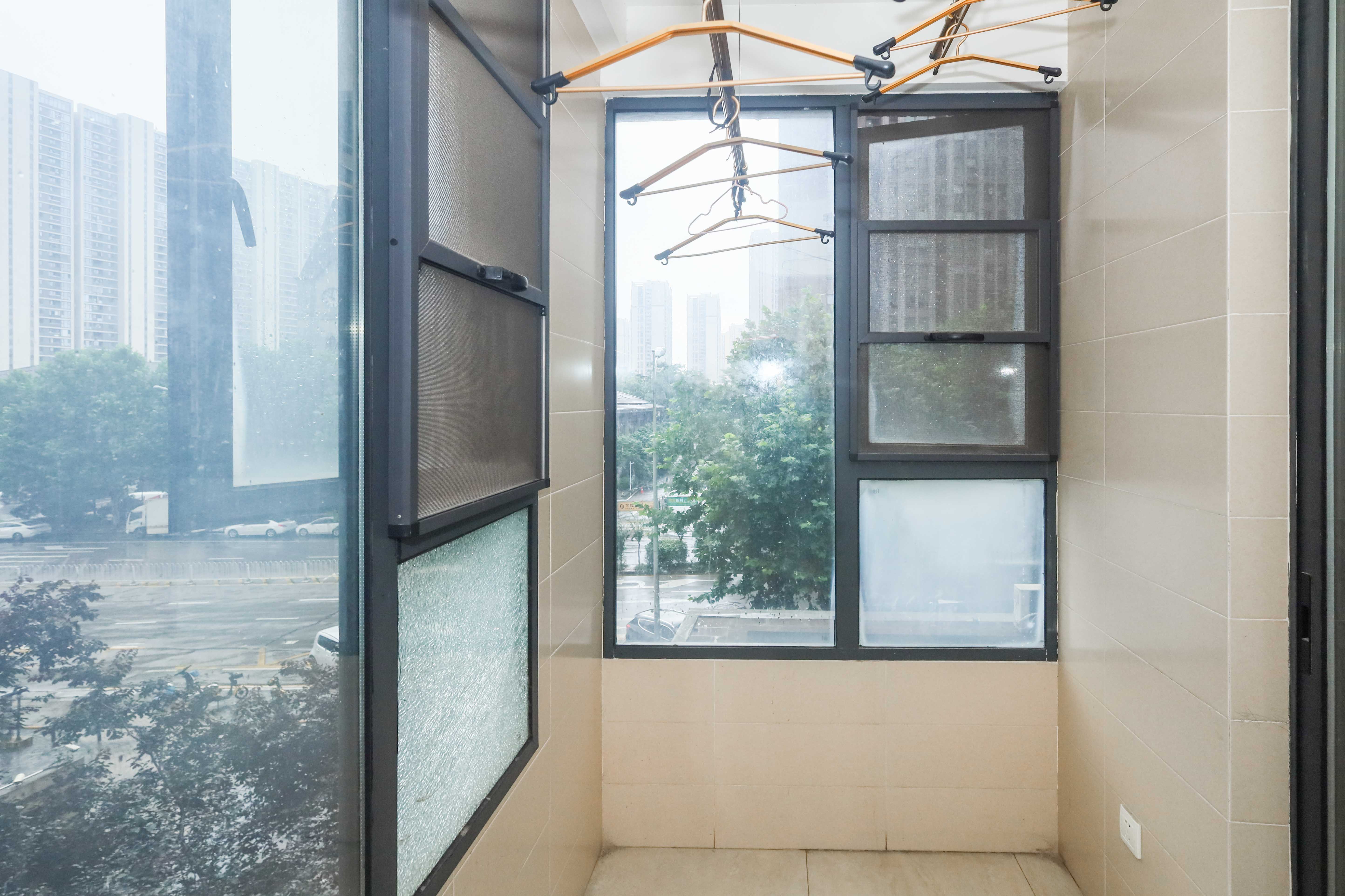 中国铁建梅溪青秀一期 2室2厅1卫 80.0万 中国铁建梅溪青秀一期 2室2厅1卫 80.0万阳台