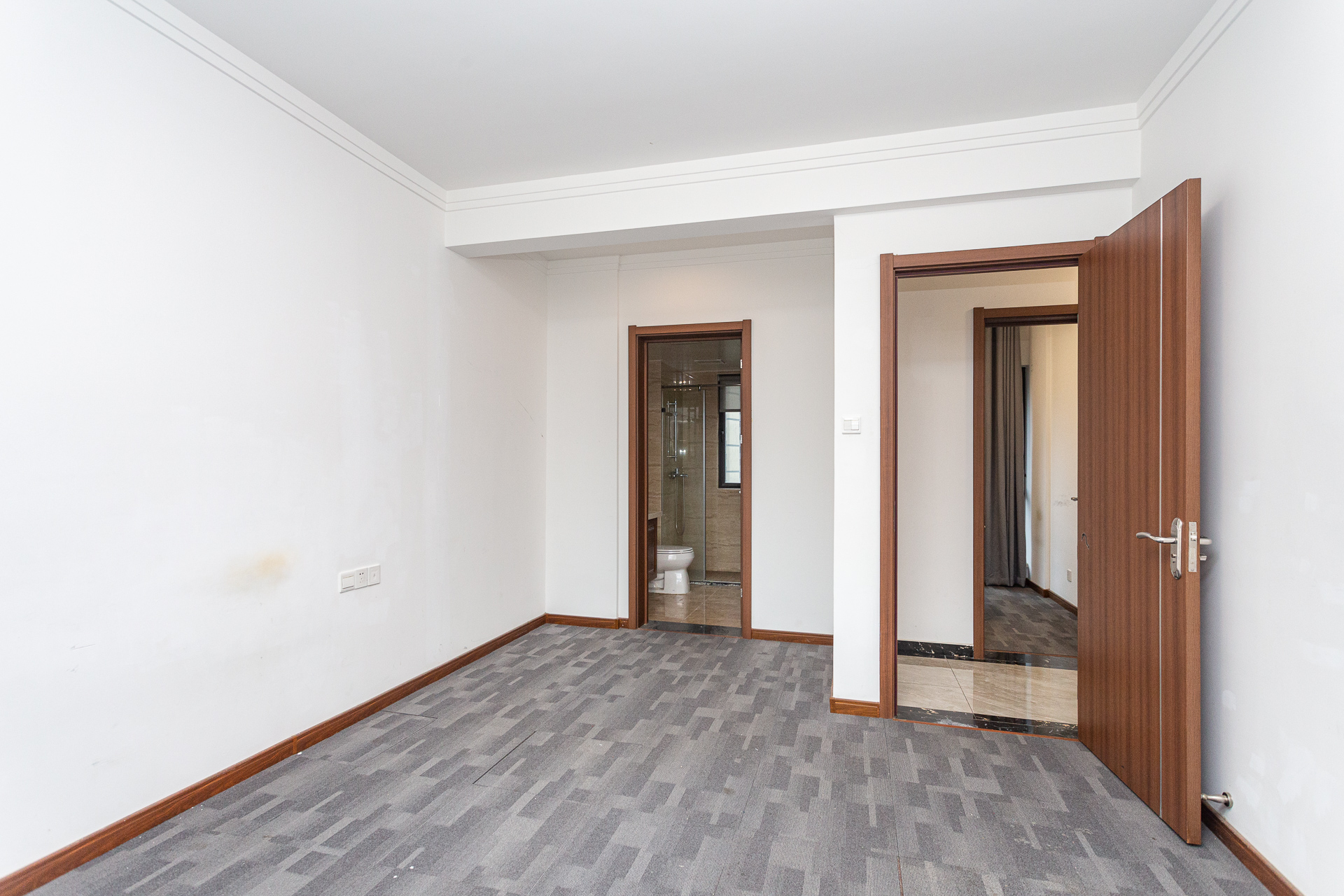 万润滨江天著 1室0厅0卫 135.0万 万润滨江天著 1室0厅0卫 135.0万卧室