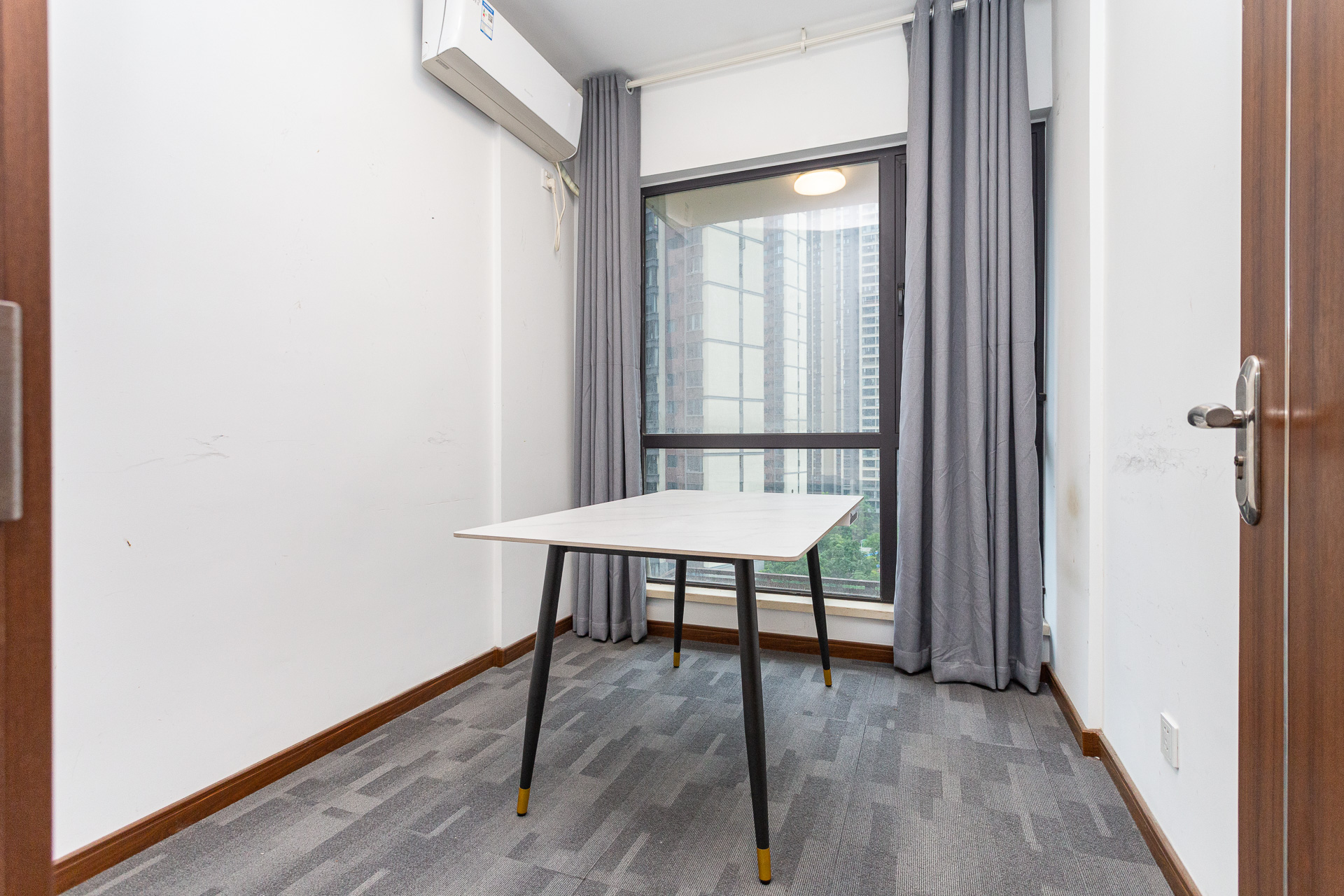 万润滨江天著 1室0厅0卫 135.0万 万润滨江天著 1室0厅0卫 135.0万卧室