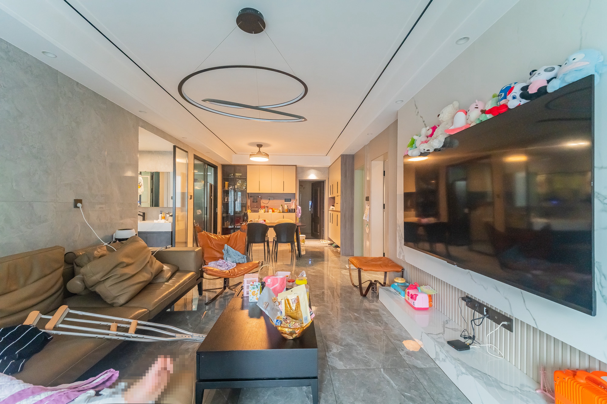 中建悦和城  3室2厅1卫    120.0万客厅