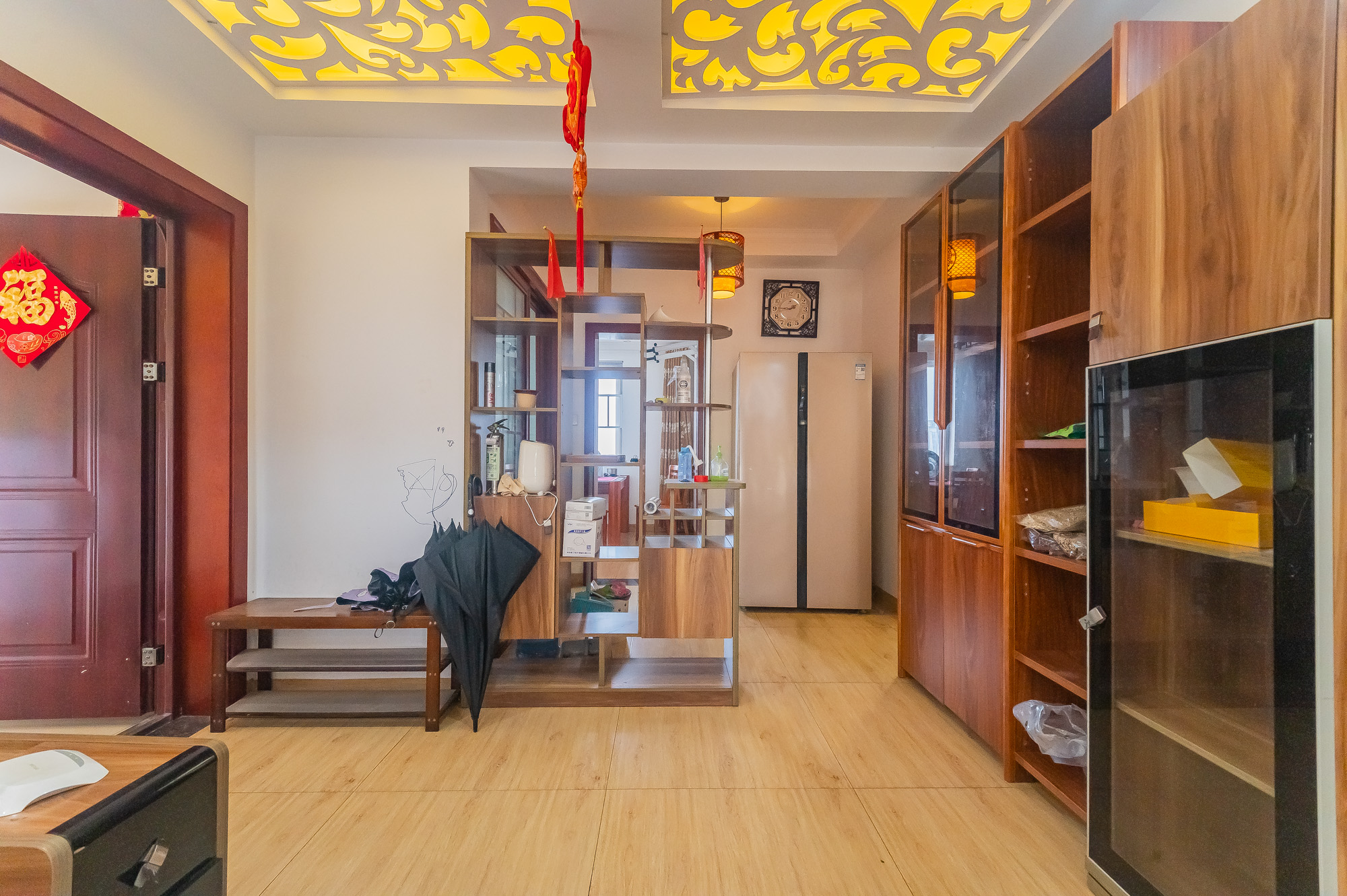 MOMA当代广场  4室2厅1卫    82.0万 MOMA当代广场  4室2厅1卫    82.0万客厅